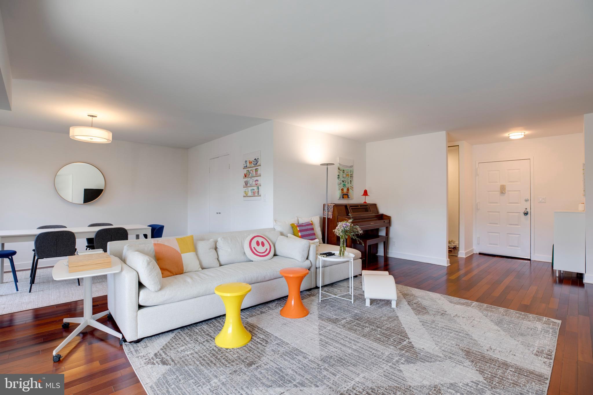 ROTONDA - Residential