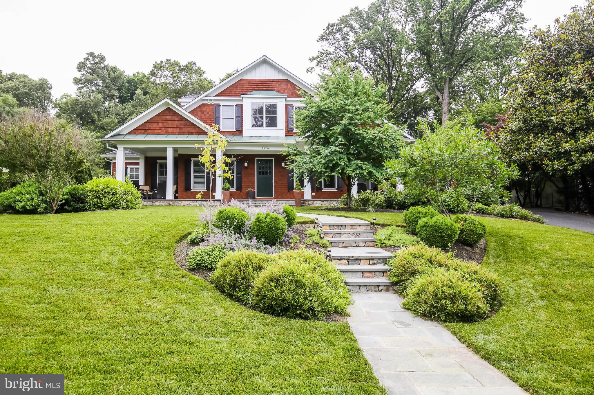 CARDEROCK SPRINGS - Residential