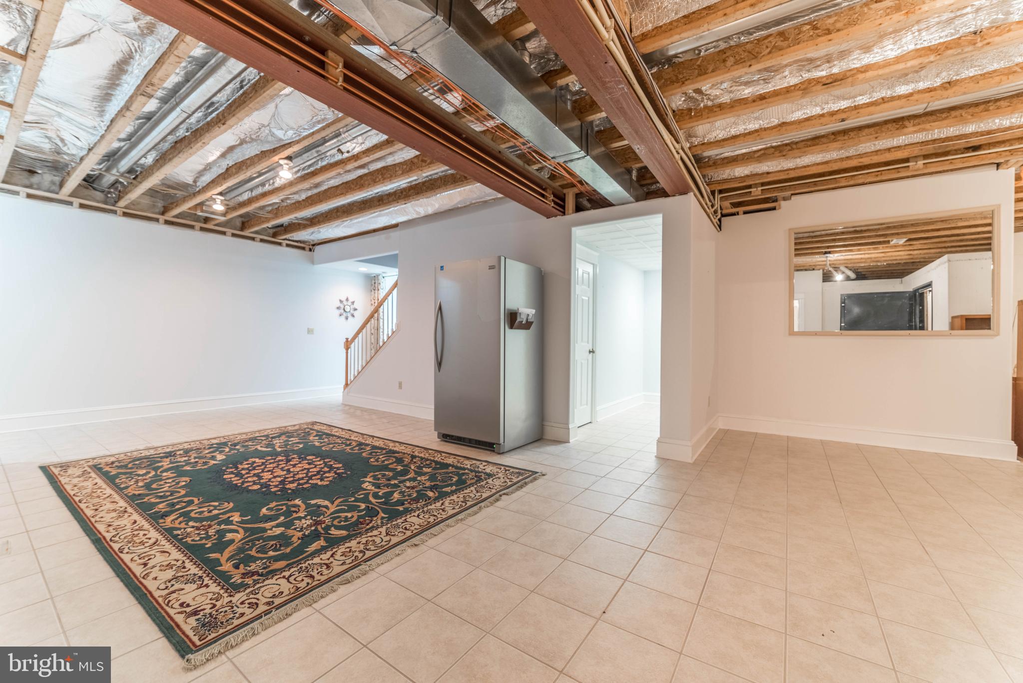 COMBS CREEK - Residential