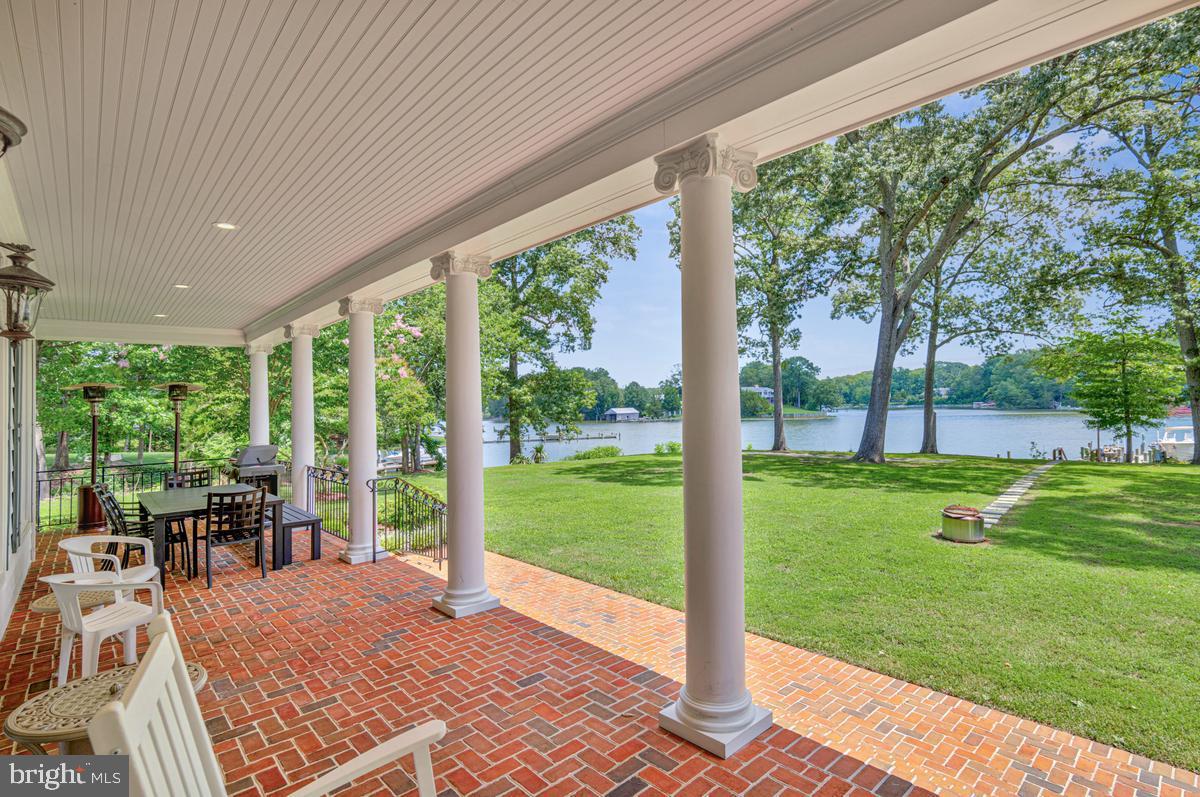 COMBS CREEK - Residential