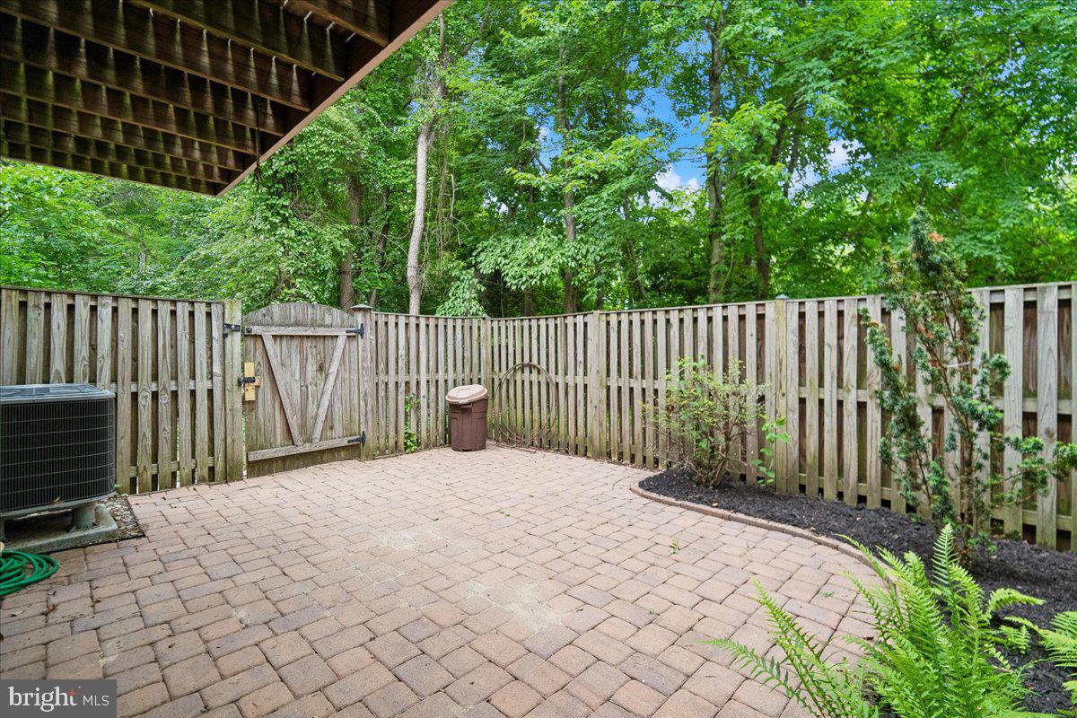 HUNTINGTON - Residential