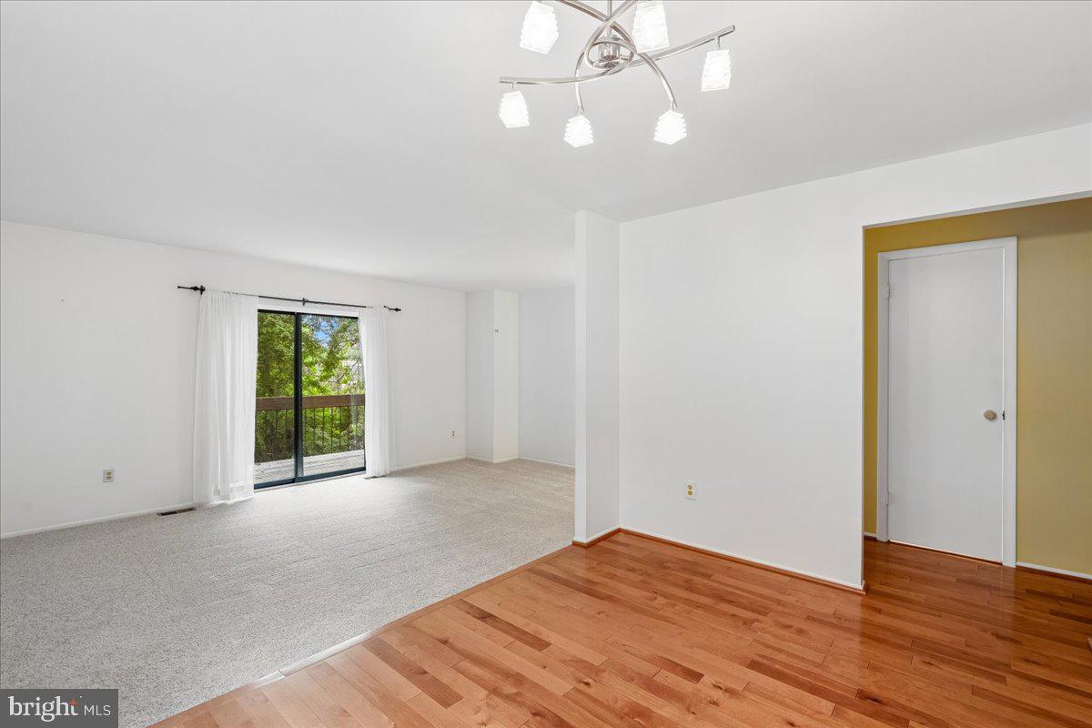 HUNTINGTON - Residential