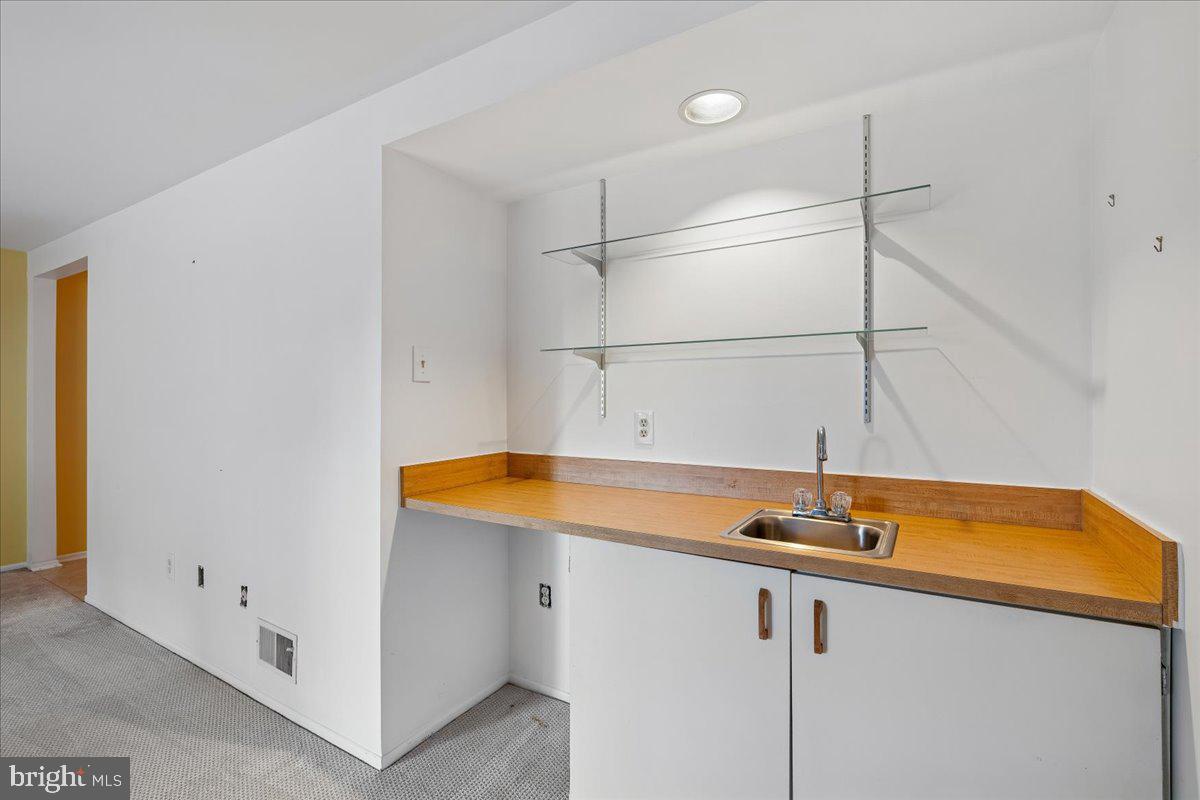 HUNTINGTON - Residential