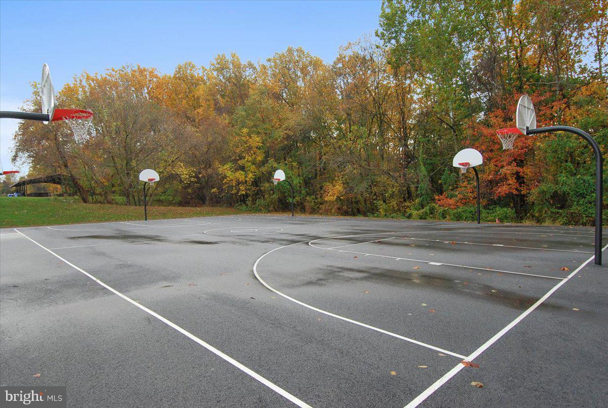 HUNTINGTON - Residential
