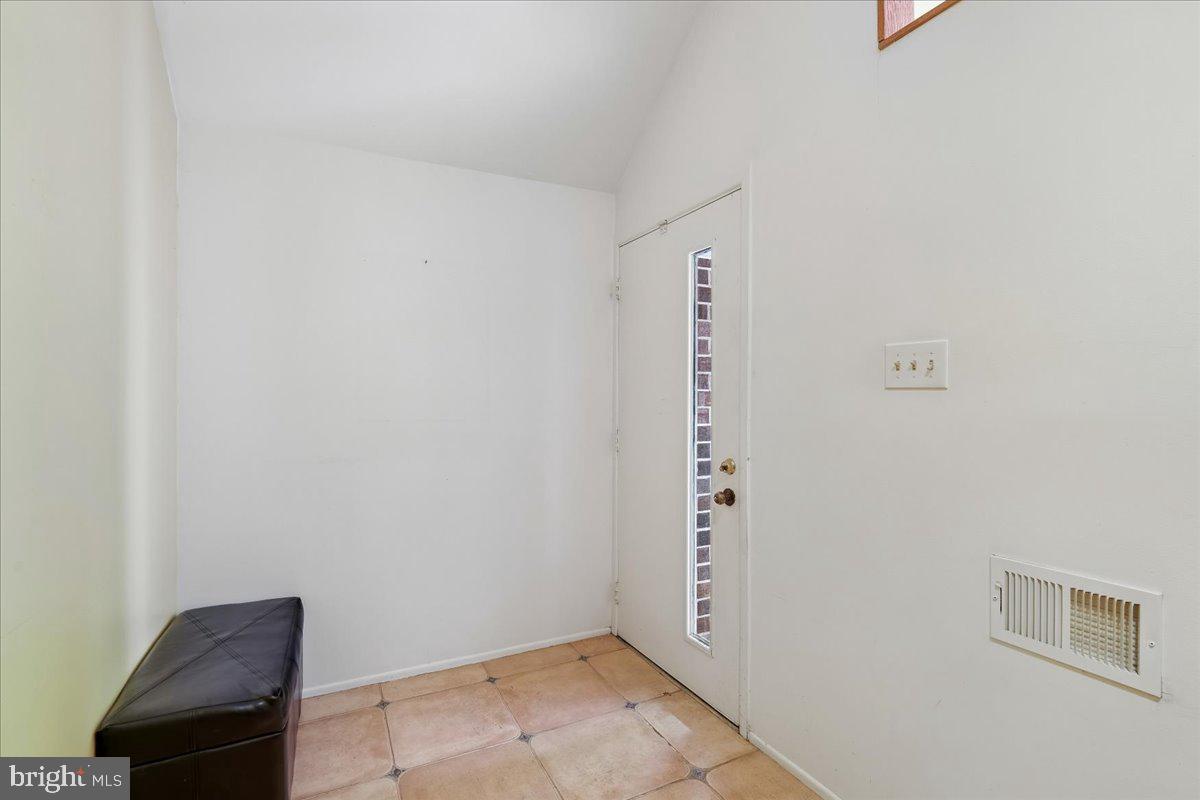 HUNTINGTON - Residential