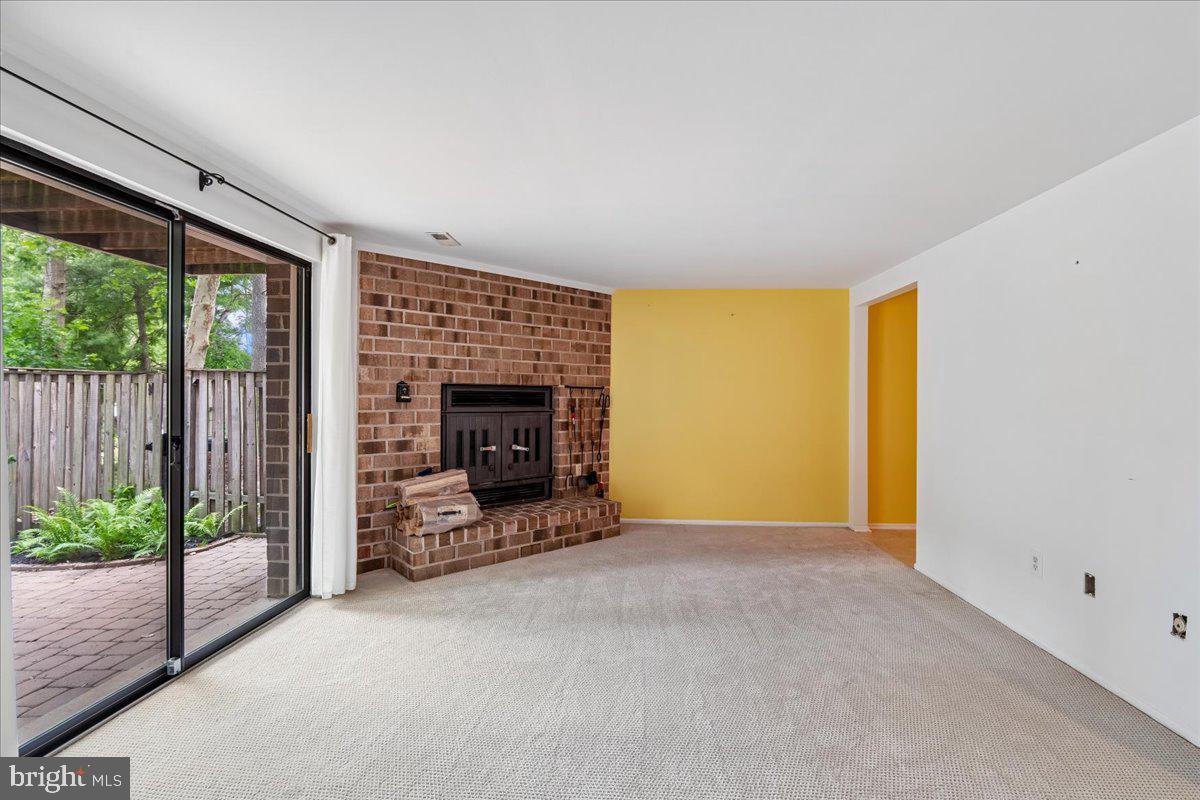 HUNTINGTON - Residential
