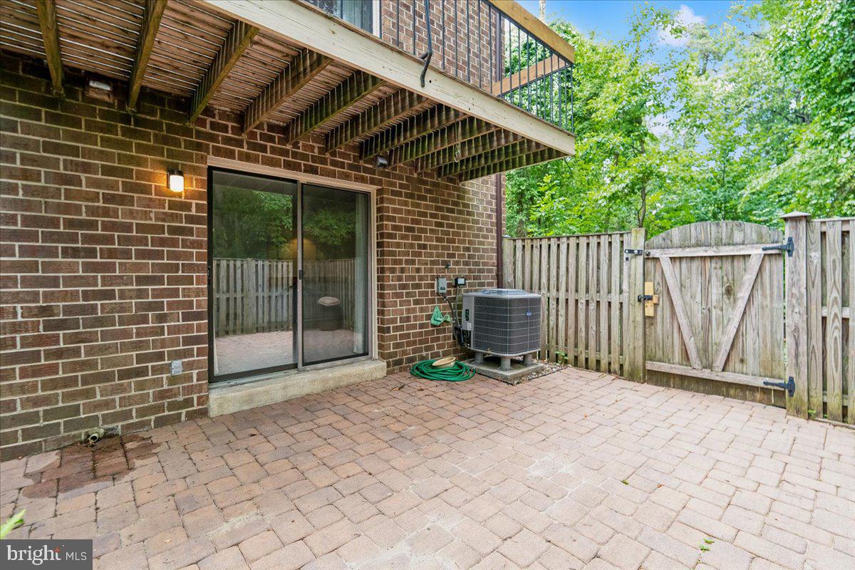 HUNTINGTON - Residential