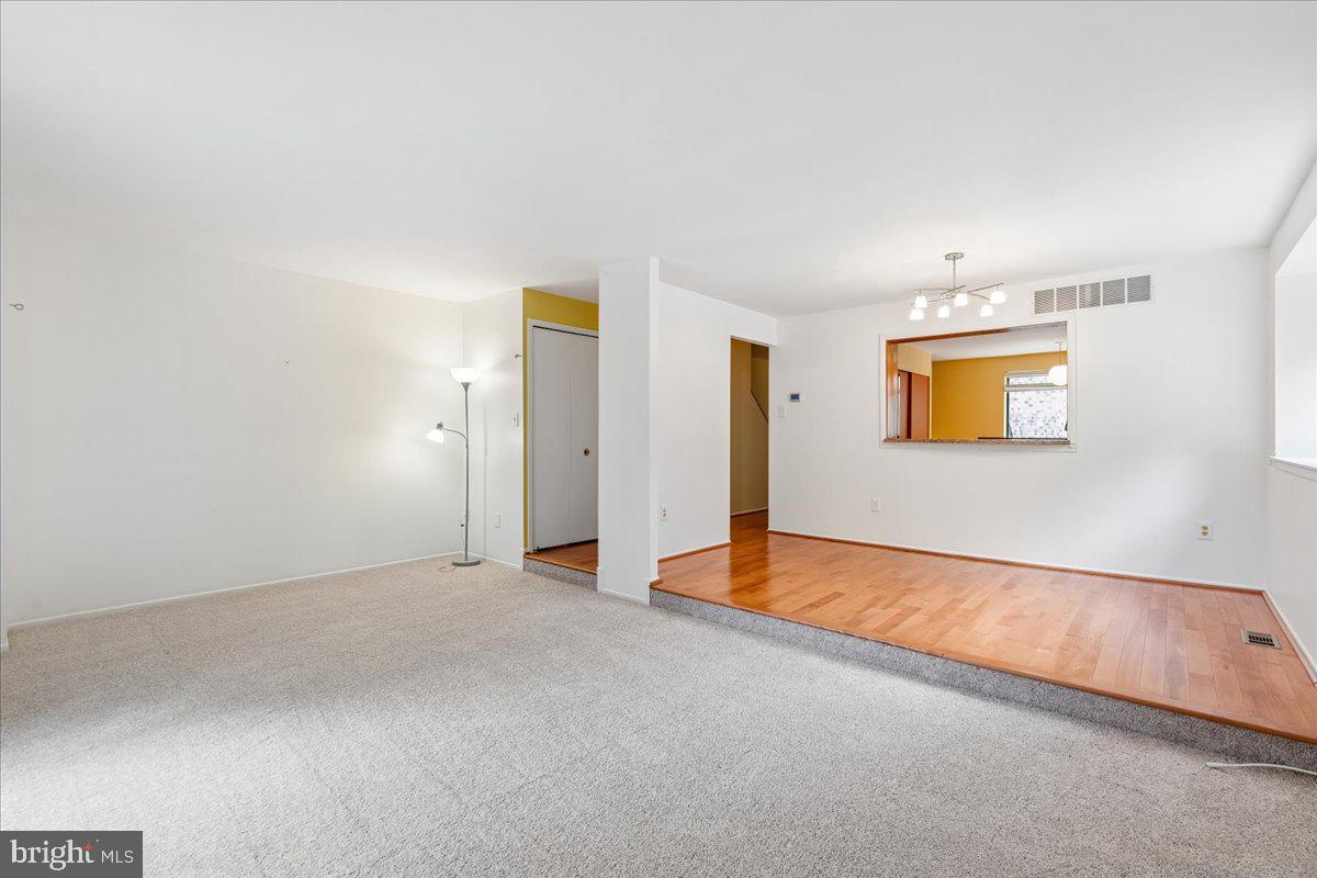 HUNTINGTON - Residential