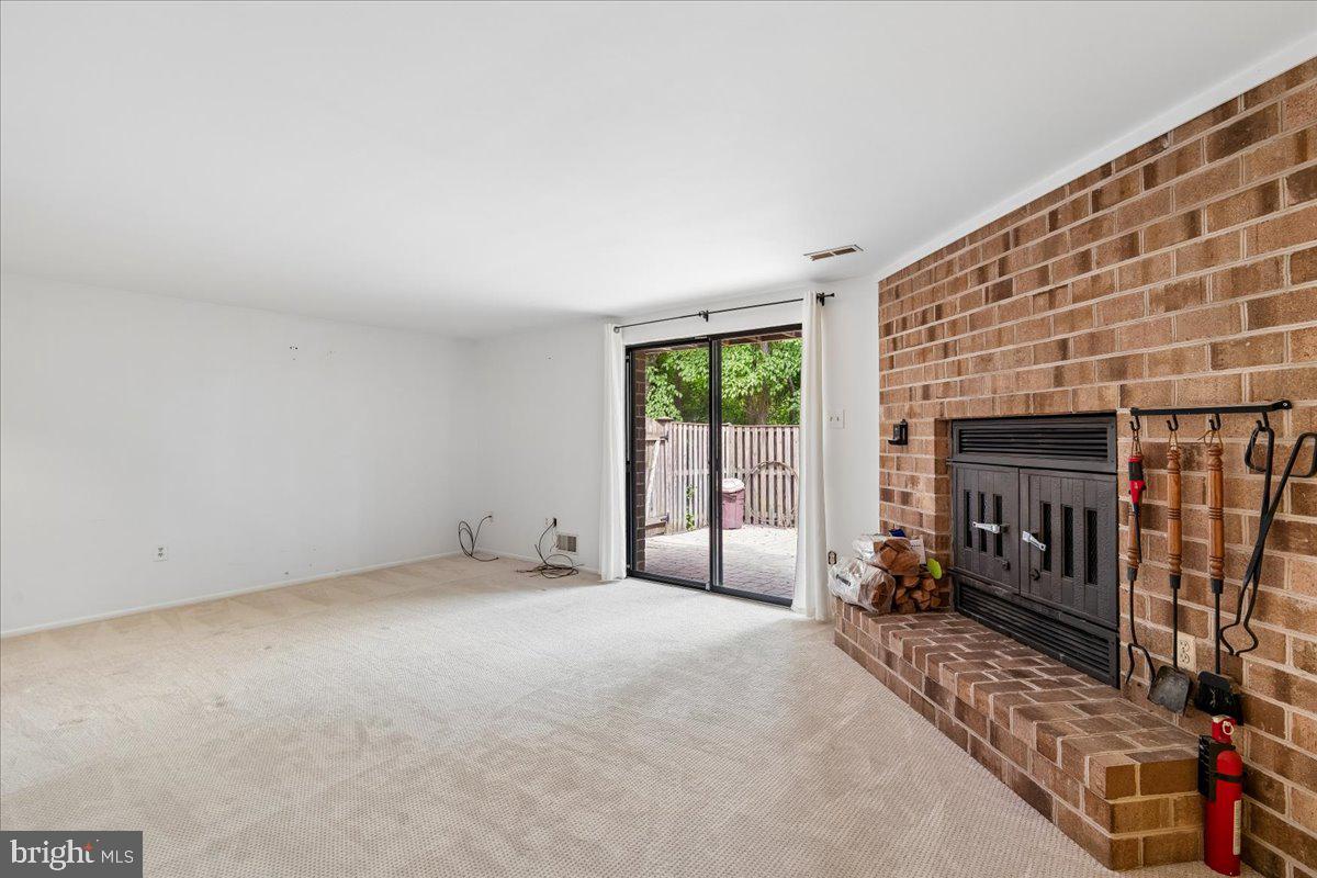 HUNTINGTON - Residential