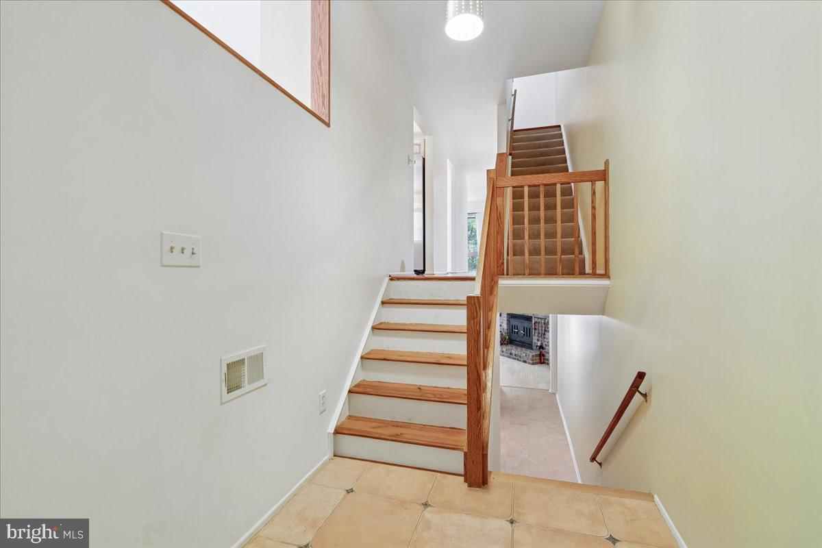 HUNTINGTON - Residential