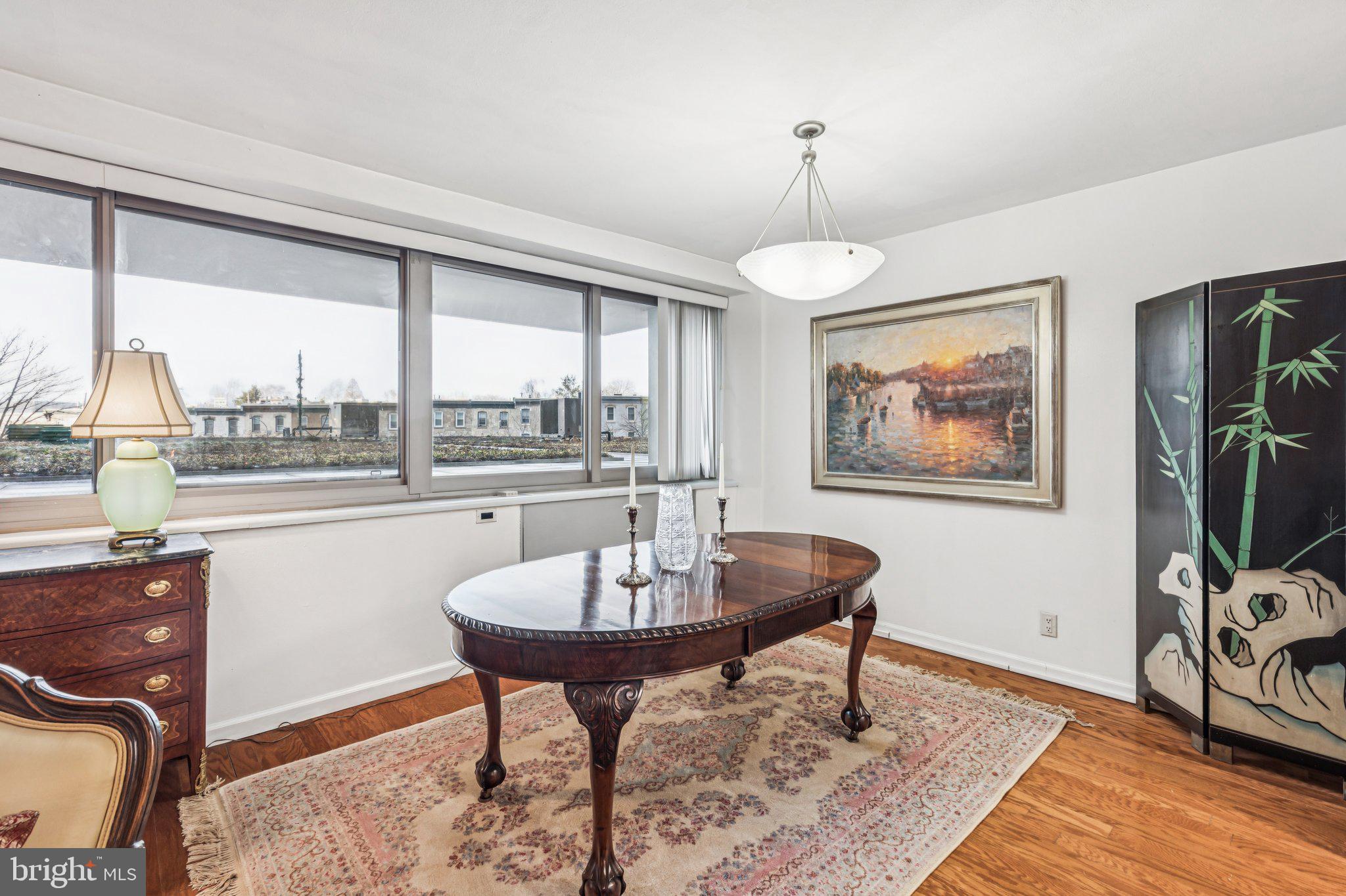 FAIRMOUNT - Residential