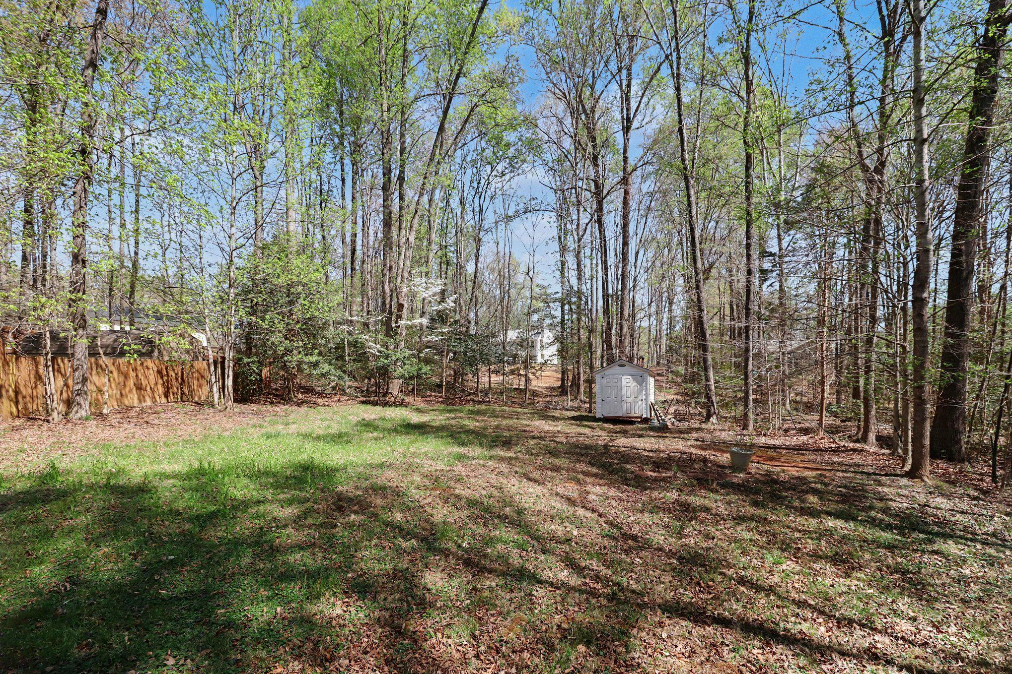 LAKE LAND OR - Residential