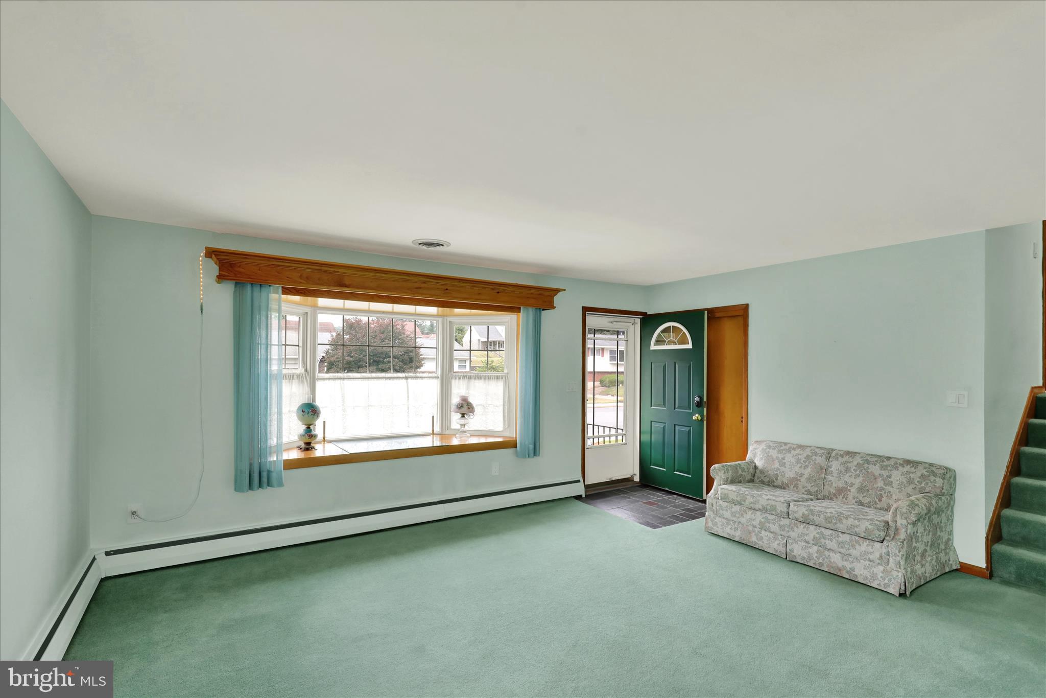 RICHMOND COMMONS - Residential