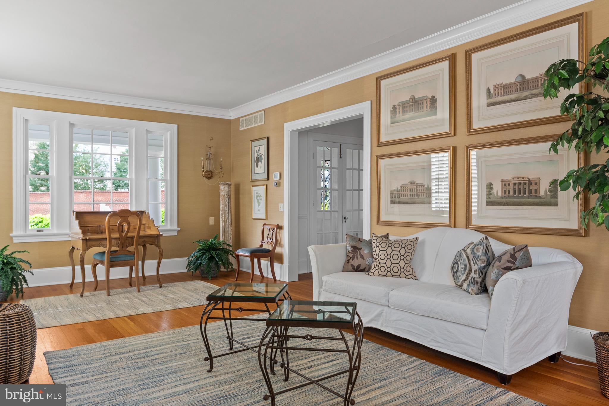 MURRAY HILL - Residential