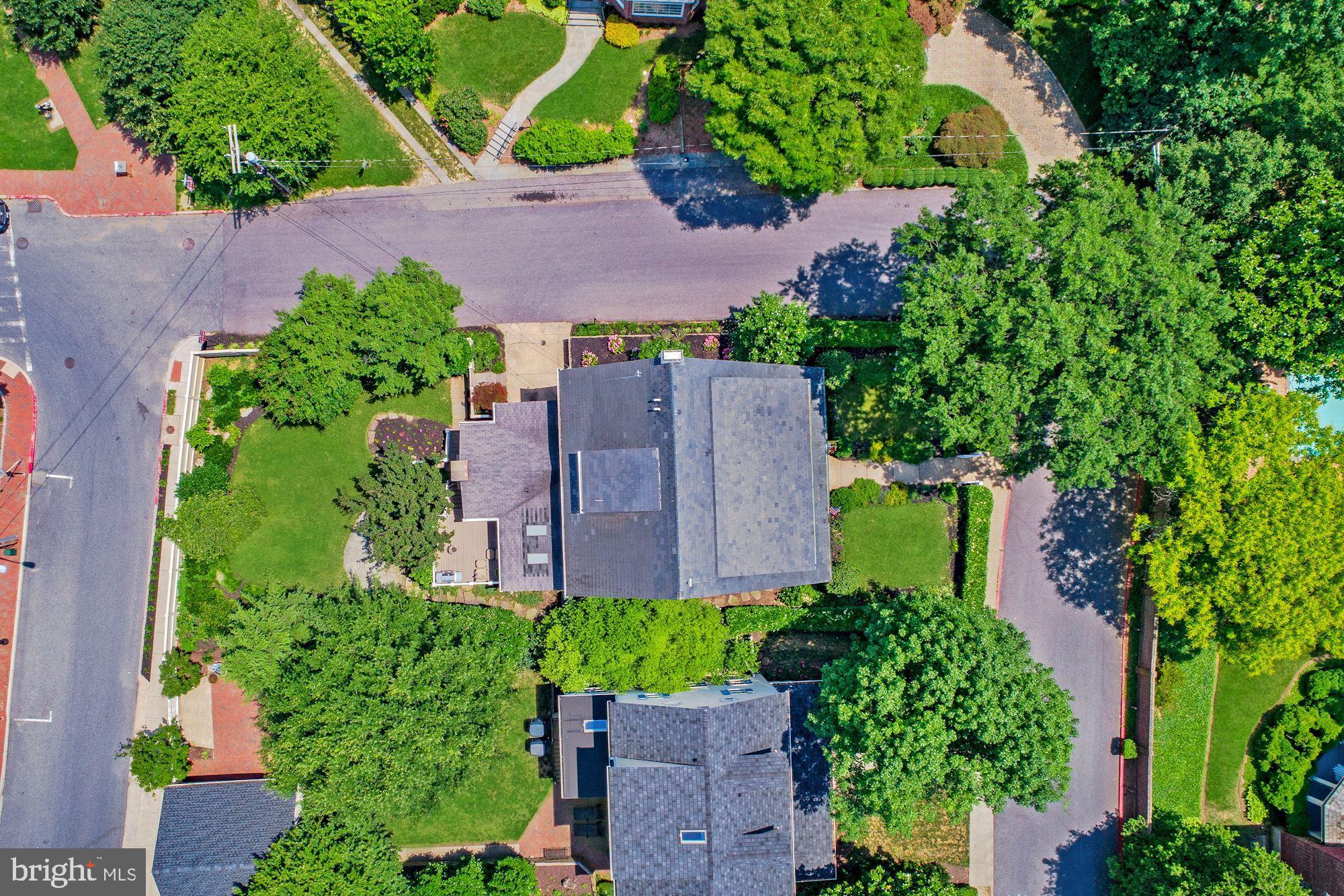MURRAY HILL - Residential