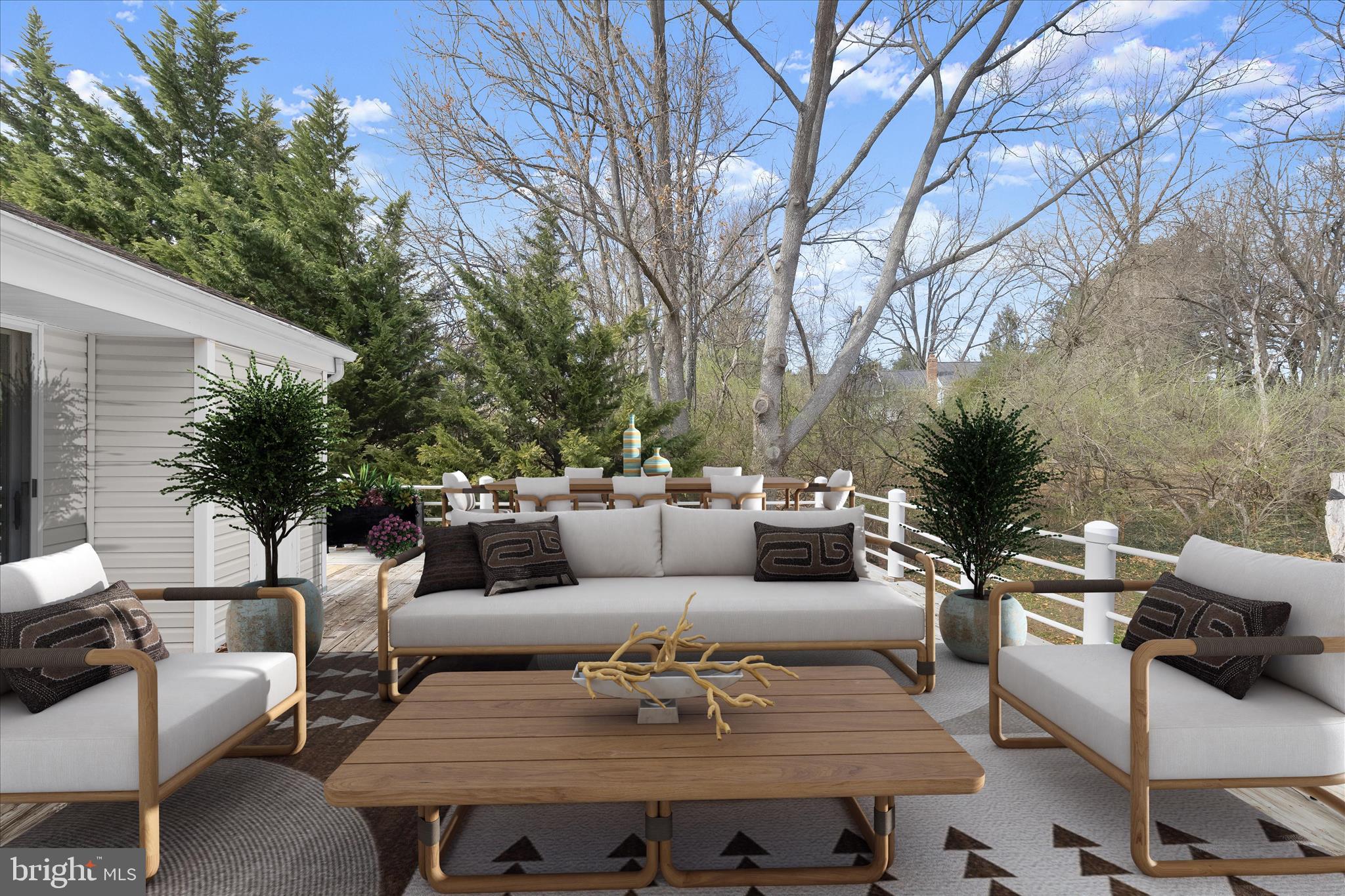 HAWTHORNE SQUARE - Residential