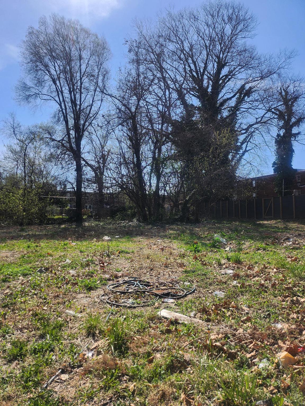 EAST MT AIRY - Land