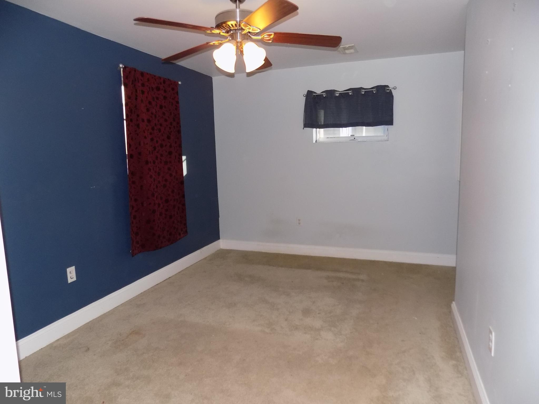 LADYSMITH VILLAGE - Residential