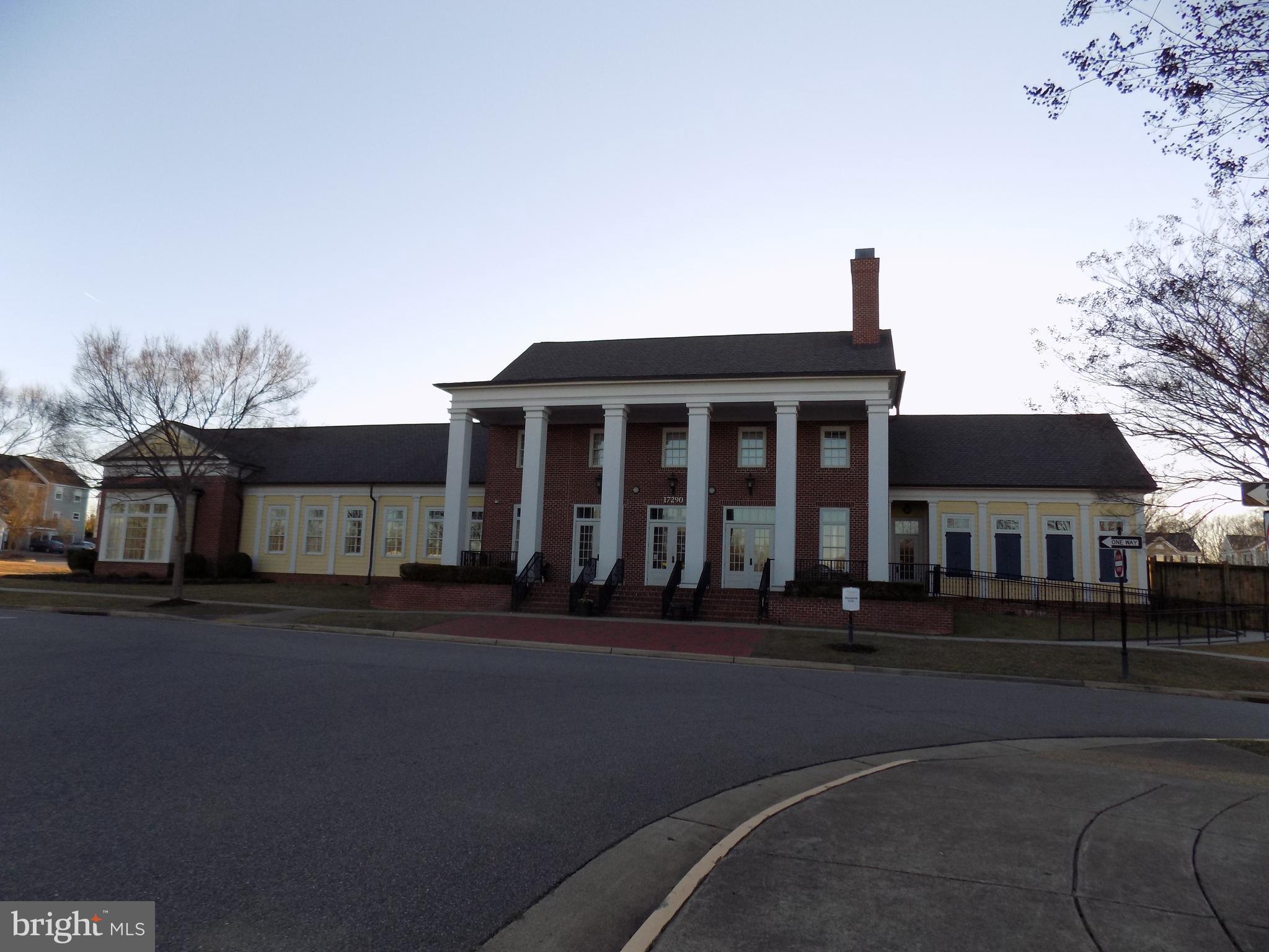 LADYSMITH VILLAGE - Residential