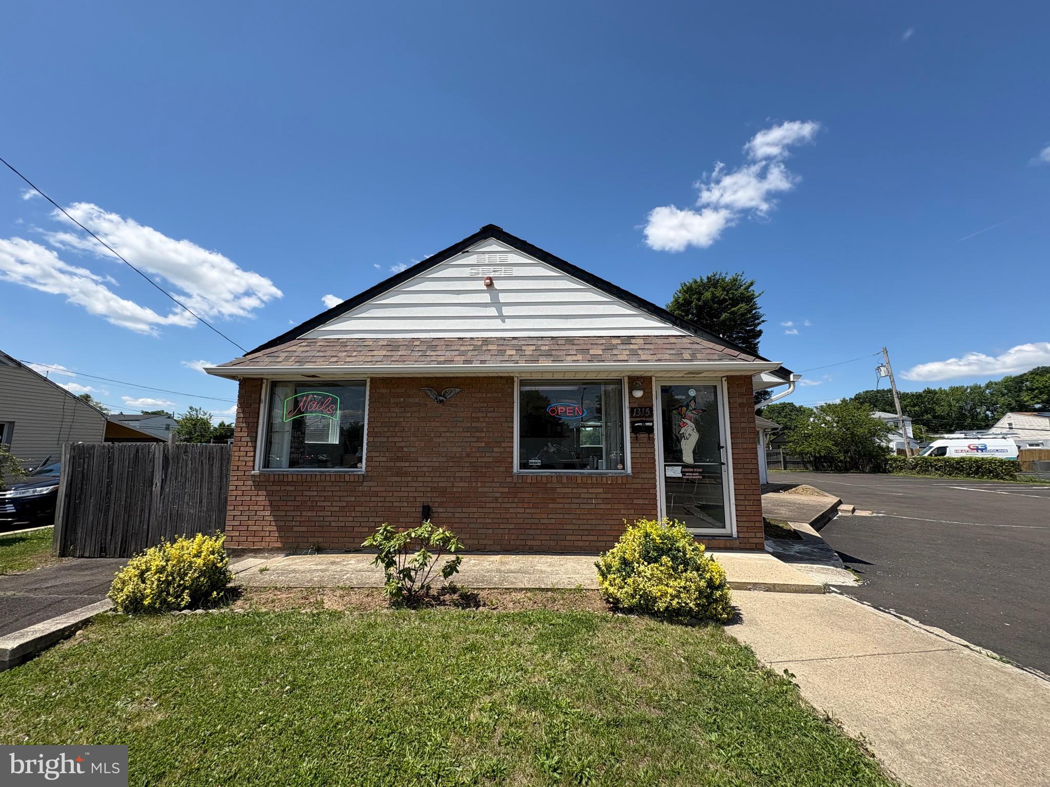 BRISTOL - Residential