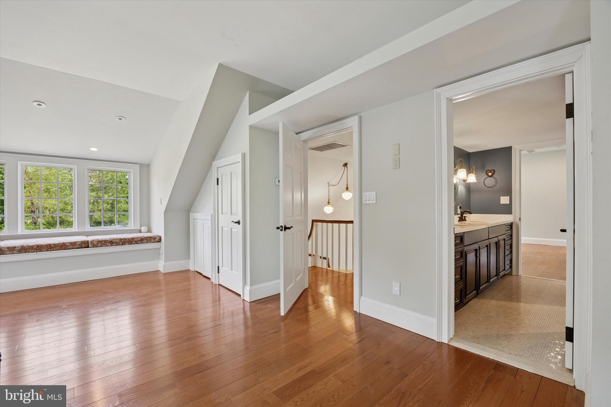 BRANDYWINE RIVER E - Residential