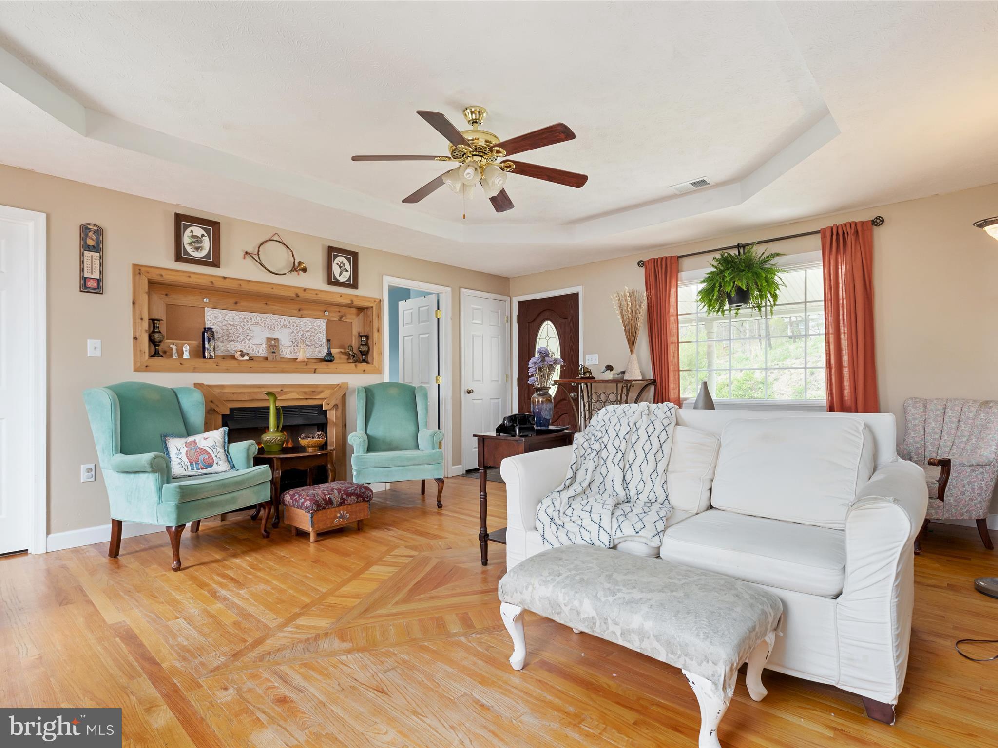 BUNKER HILL HEIGHTS - Residential