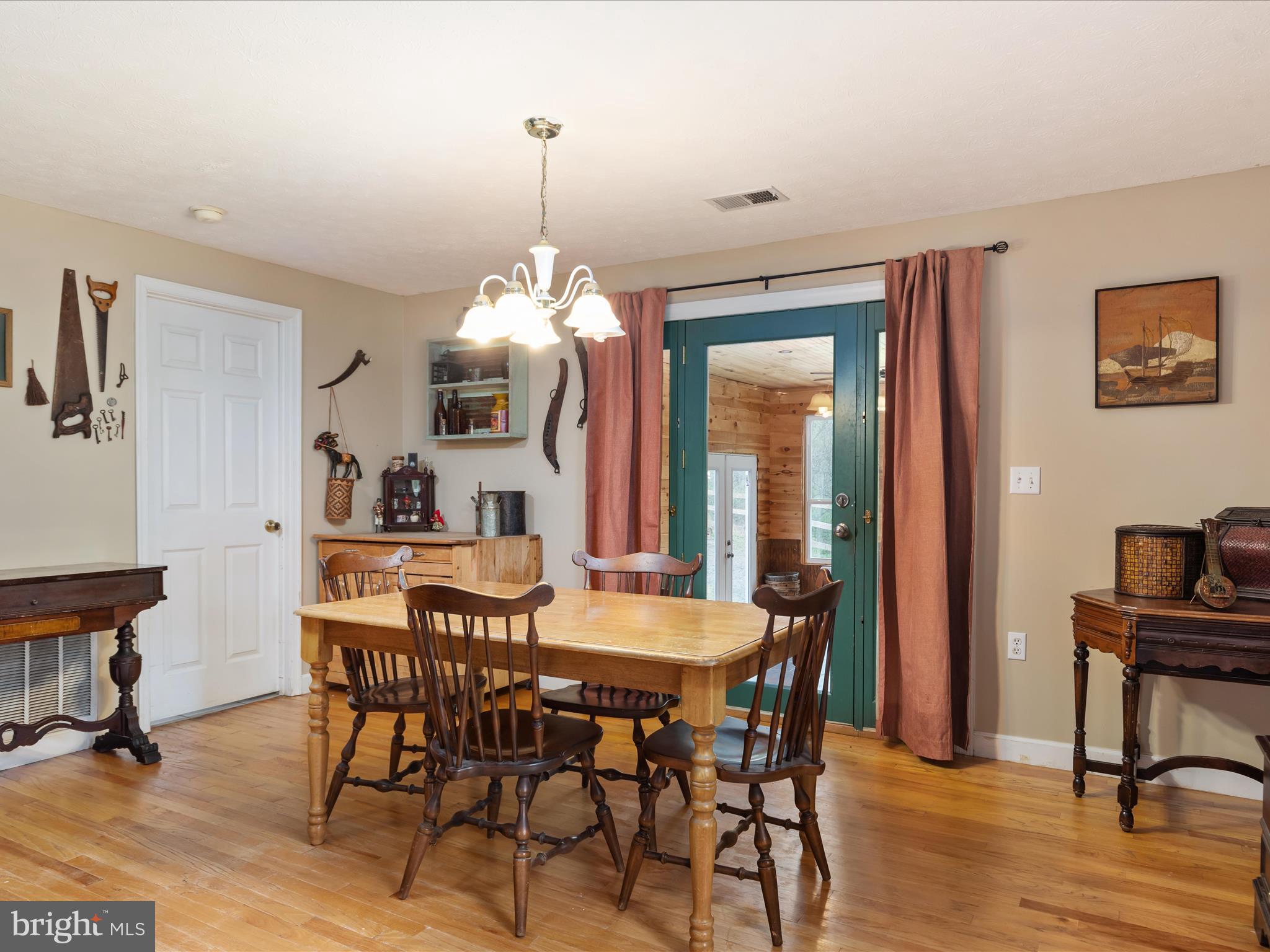BUNKER HILL HEIGHTS - Residential
