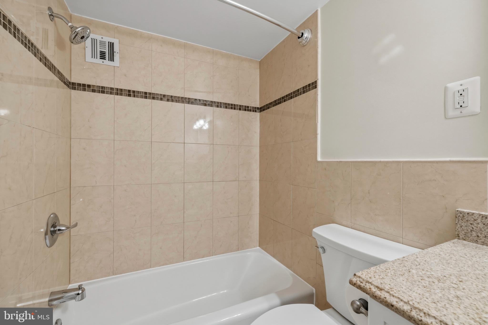 WHITEHALL - Residential