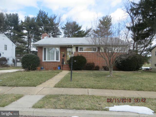 **********MULTIPLE OFFERS - H & B DUE BY 12 PM, 02-24-16*************Property is being sold "as is".  Purchaser to verify real estate taxes/HOA/ground rent - seller will not redeem ground rent.  Buyer pays all transfer/recordation/docs @ settlement.  EMD to be held by seller's title company (TBD).  Seller will not review any offers until property has been in MLS for 3 days.