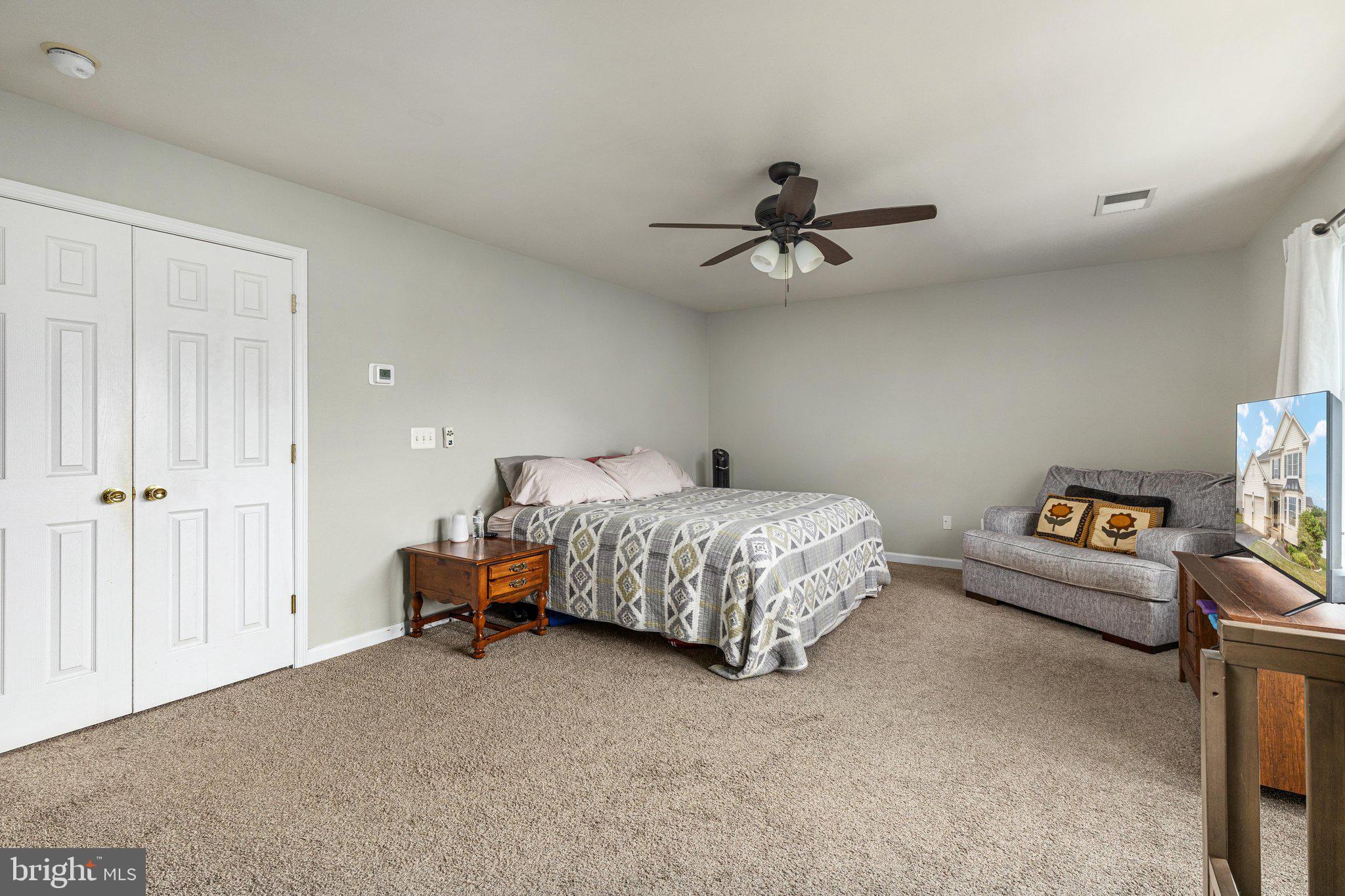 WAKELAND MANOR - Residential