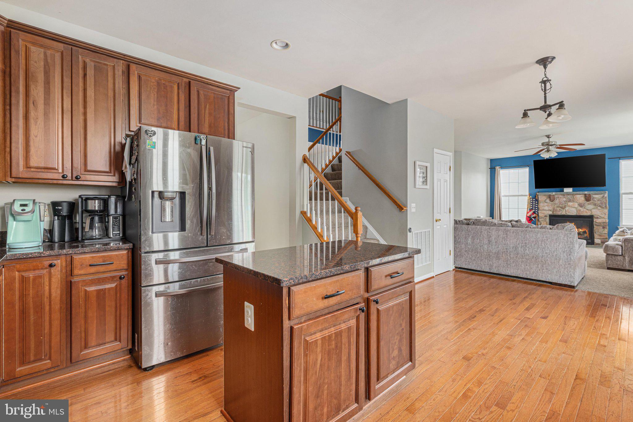 WAKELAND MANOR - Residential