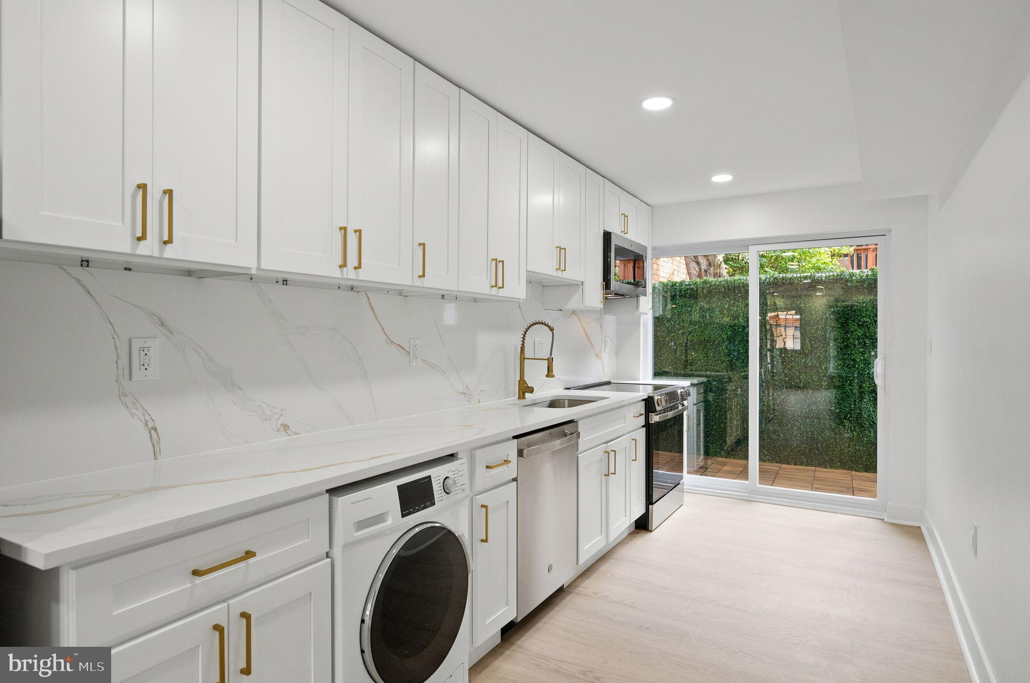 UPPER FELLS POINT - Residential