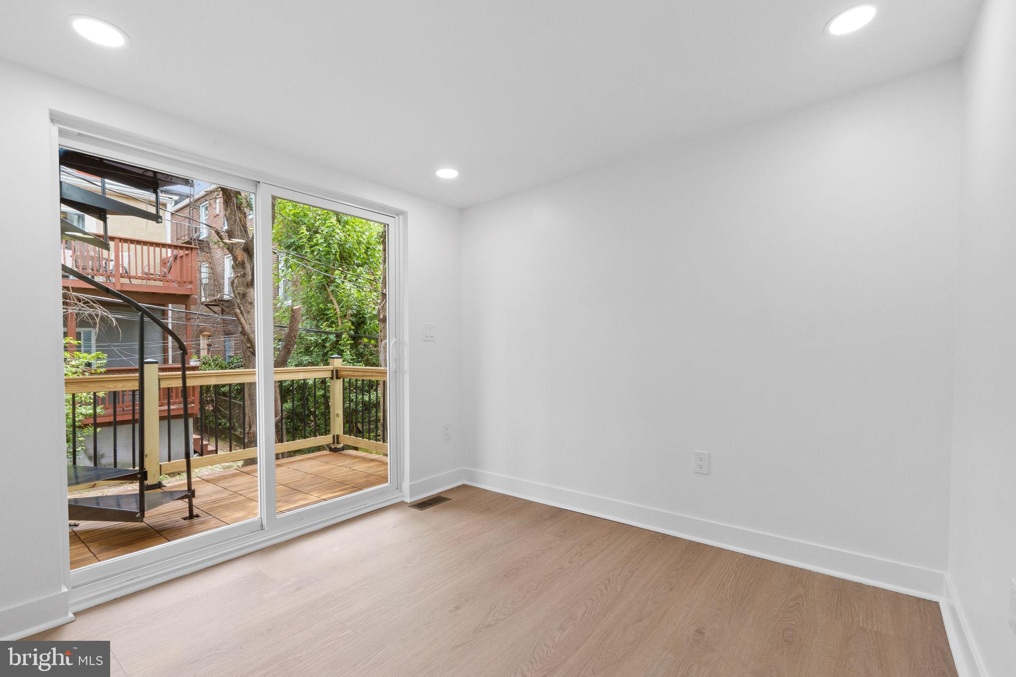 UPPER FELLS POINT - Residential