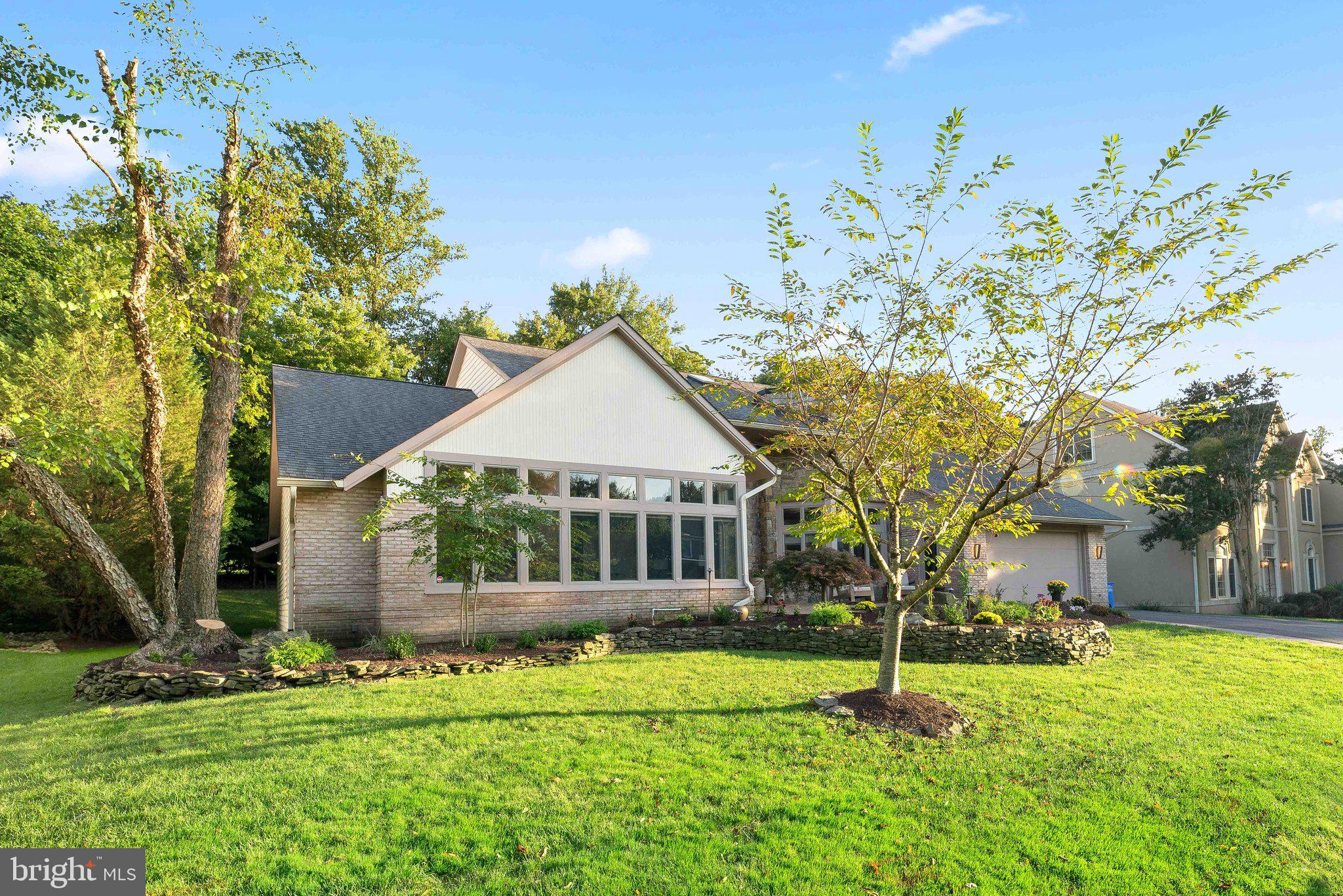 LAKEWOOD ESTATES - Residential