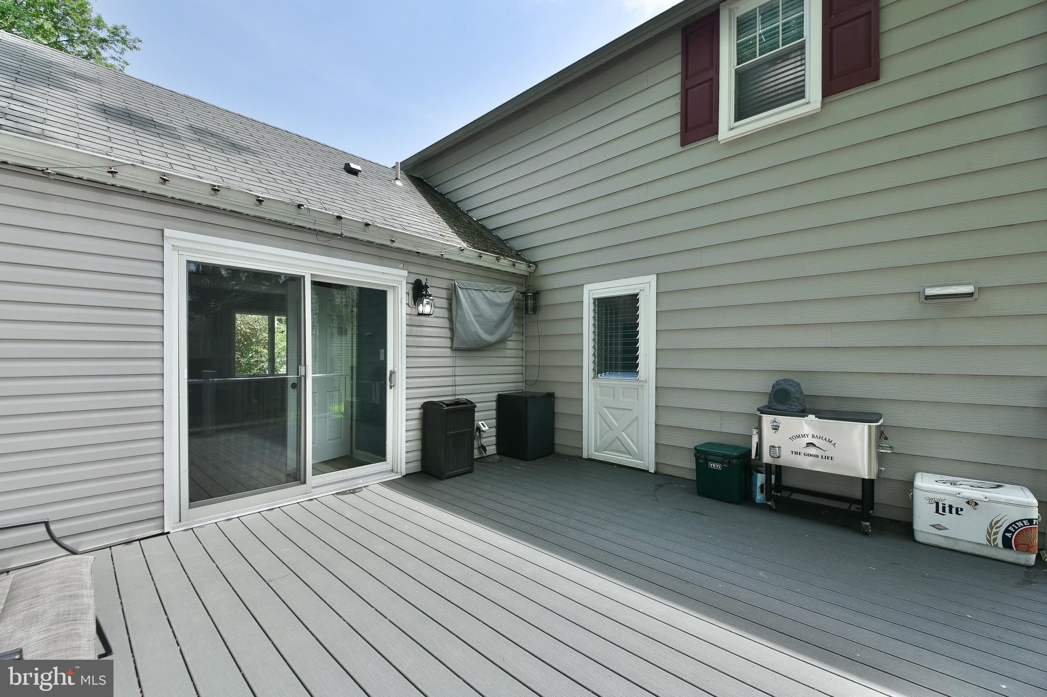 WILLOW GROVE - Residential