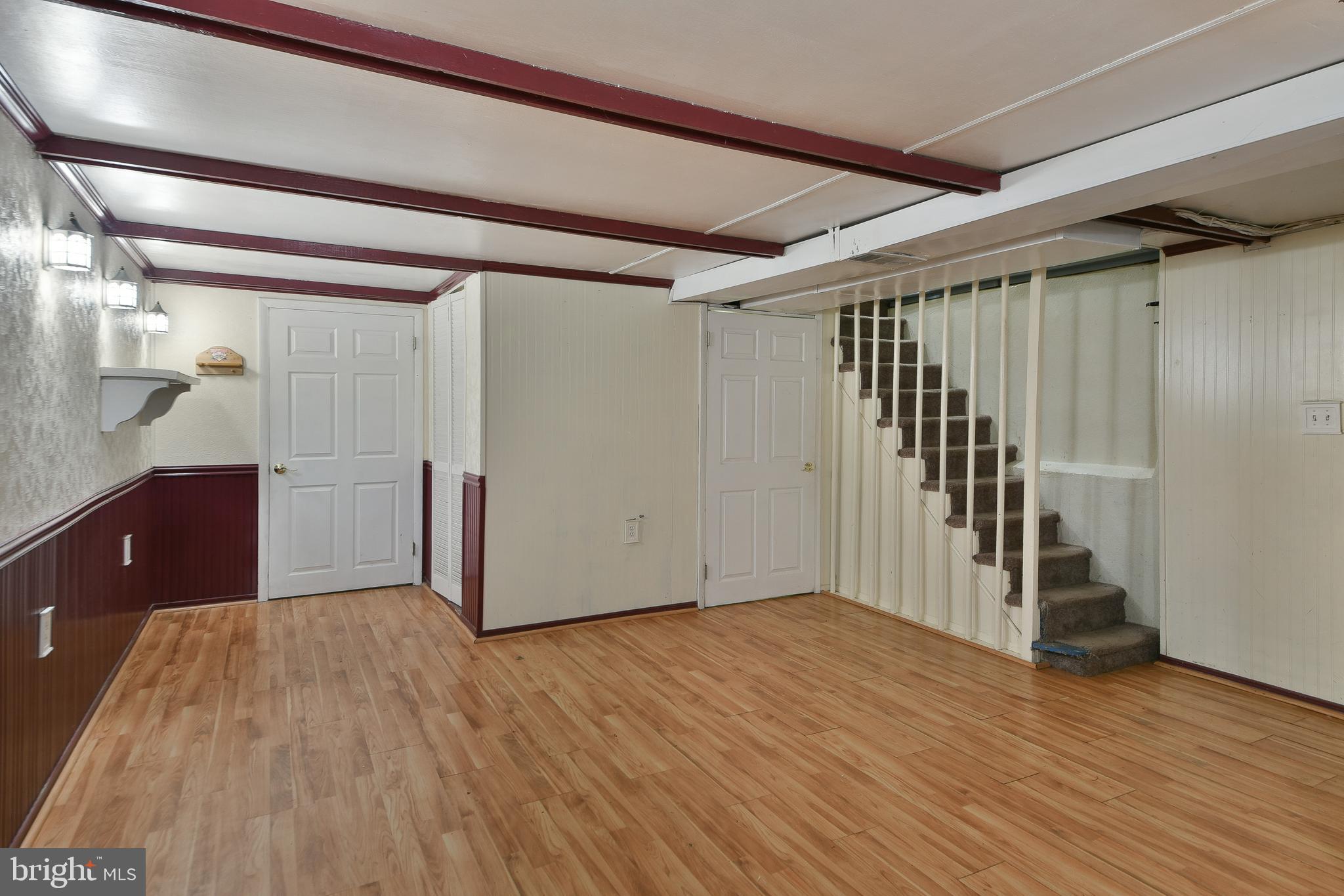 WILLOW GROVE - Residential