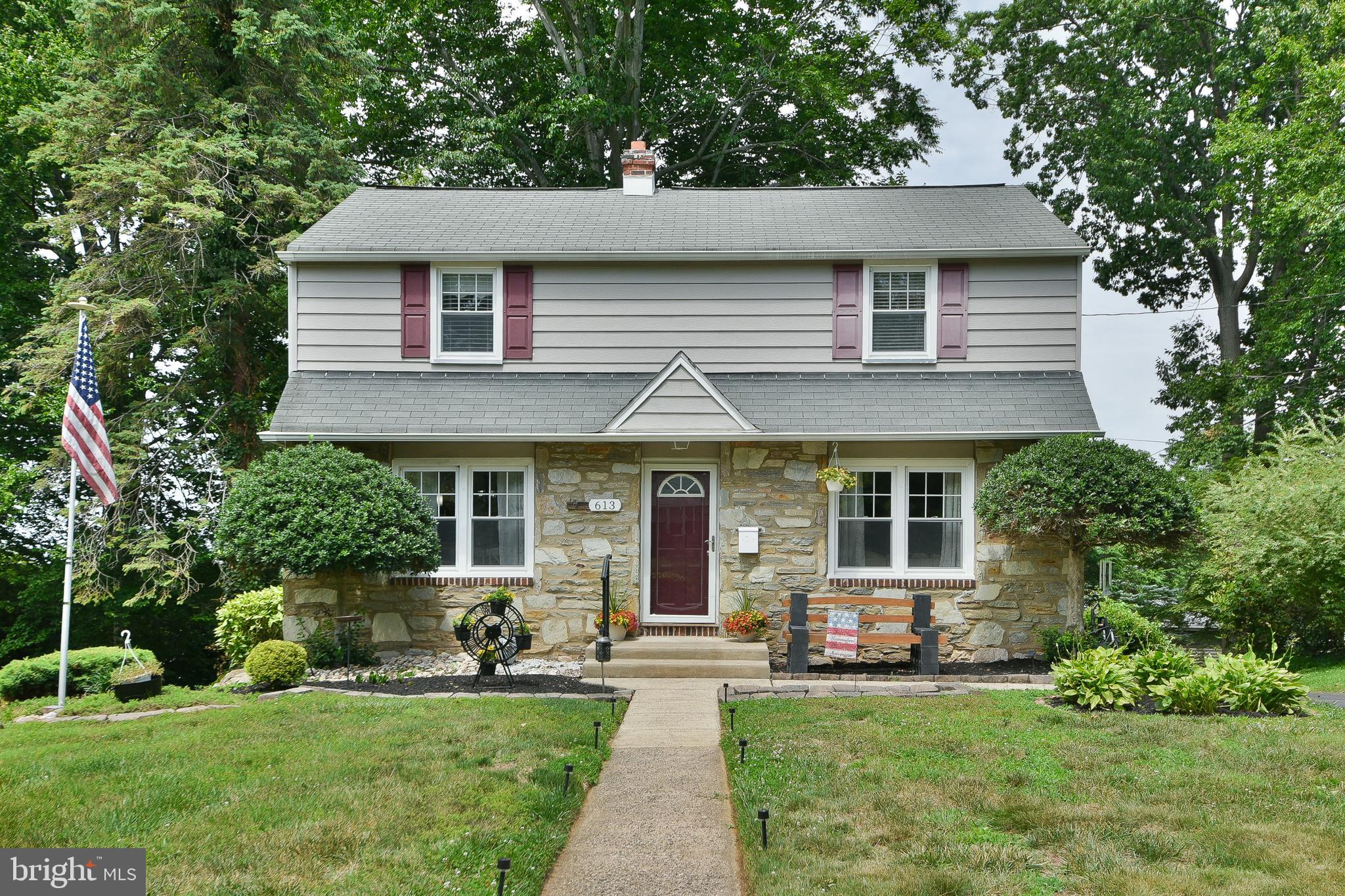WILLOW GROVE - Residential
