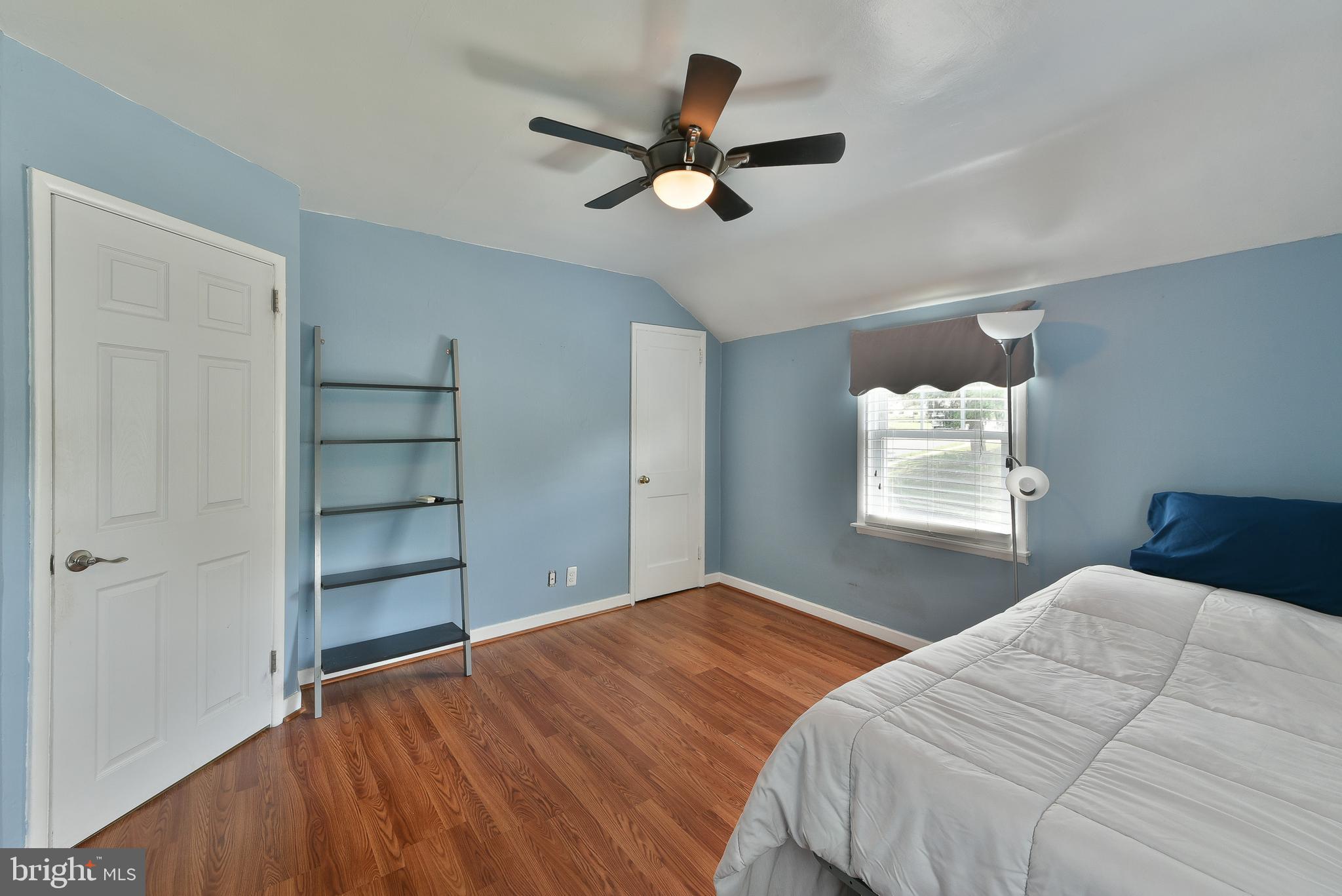 WILLOW GROVE - Residential