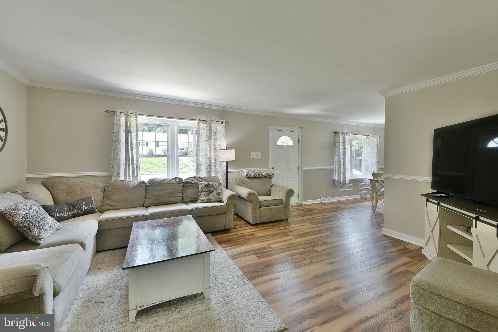 WILLOW GROVE - Residential