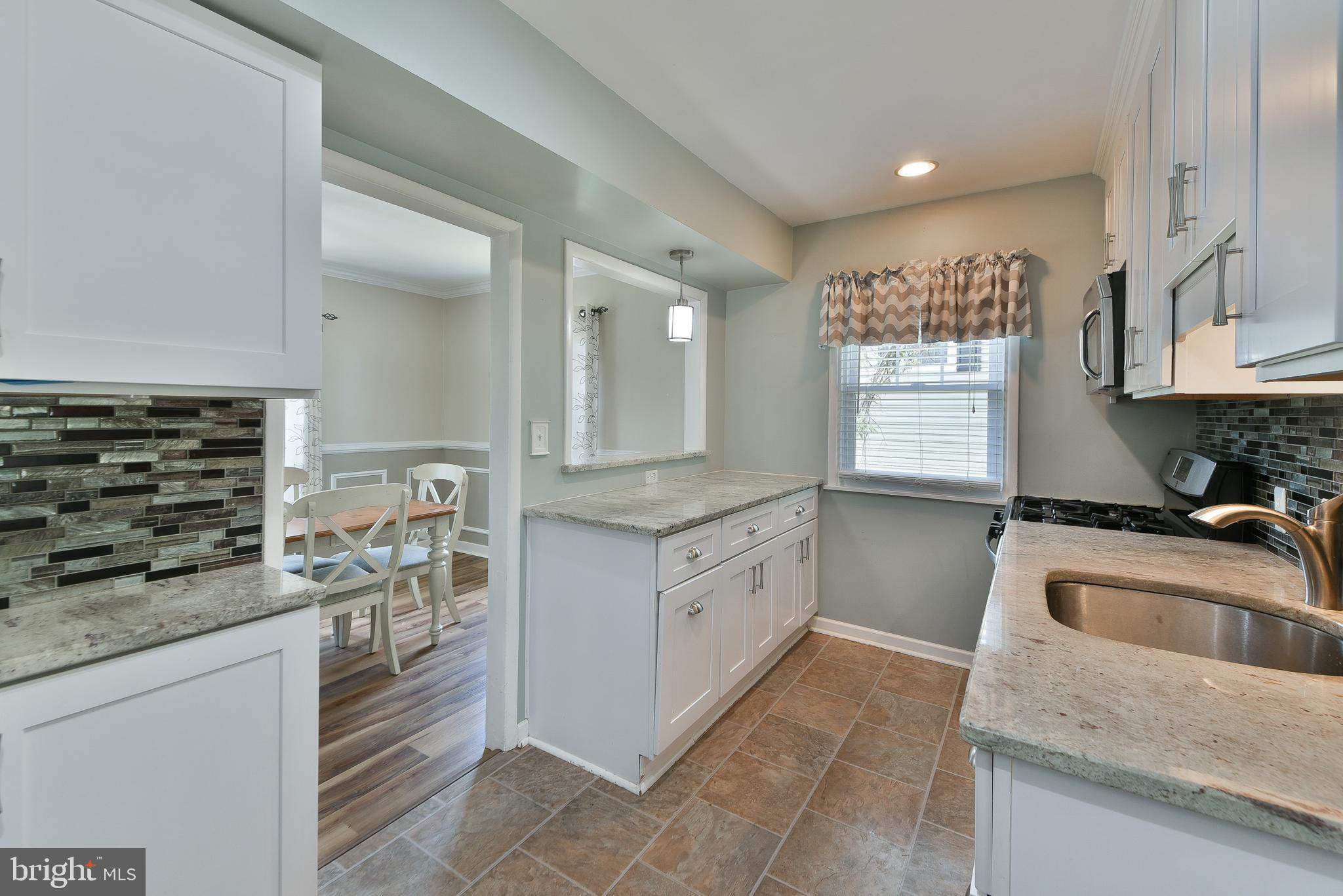 WILLOW GROVE - Residential