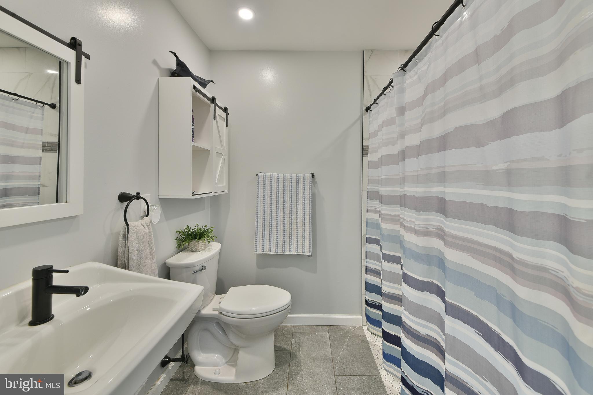 WILLOW GROVE - Residential