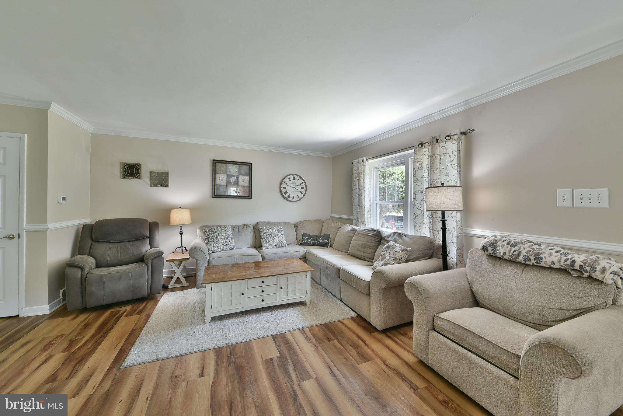 WILLOW GROVE - Residential