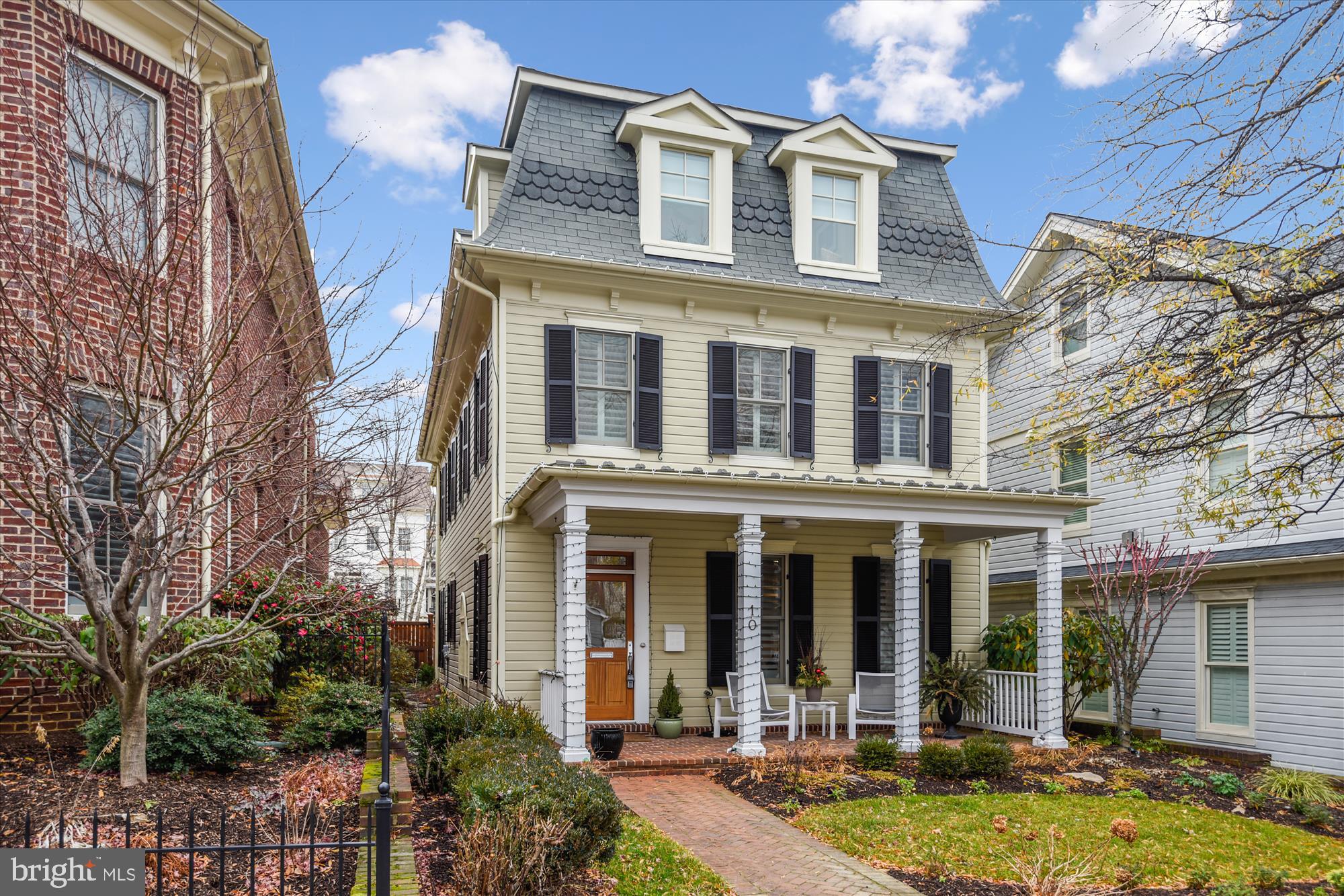 MURRAY HILL - Residential