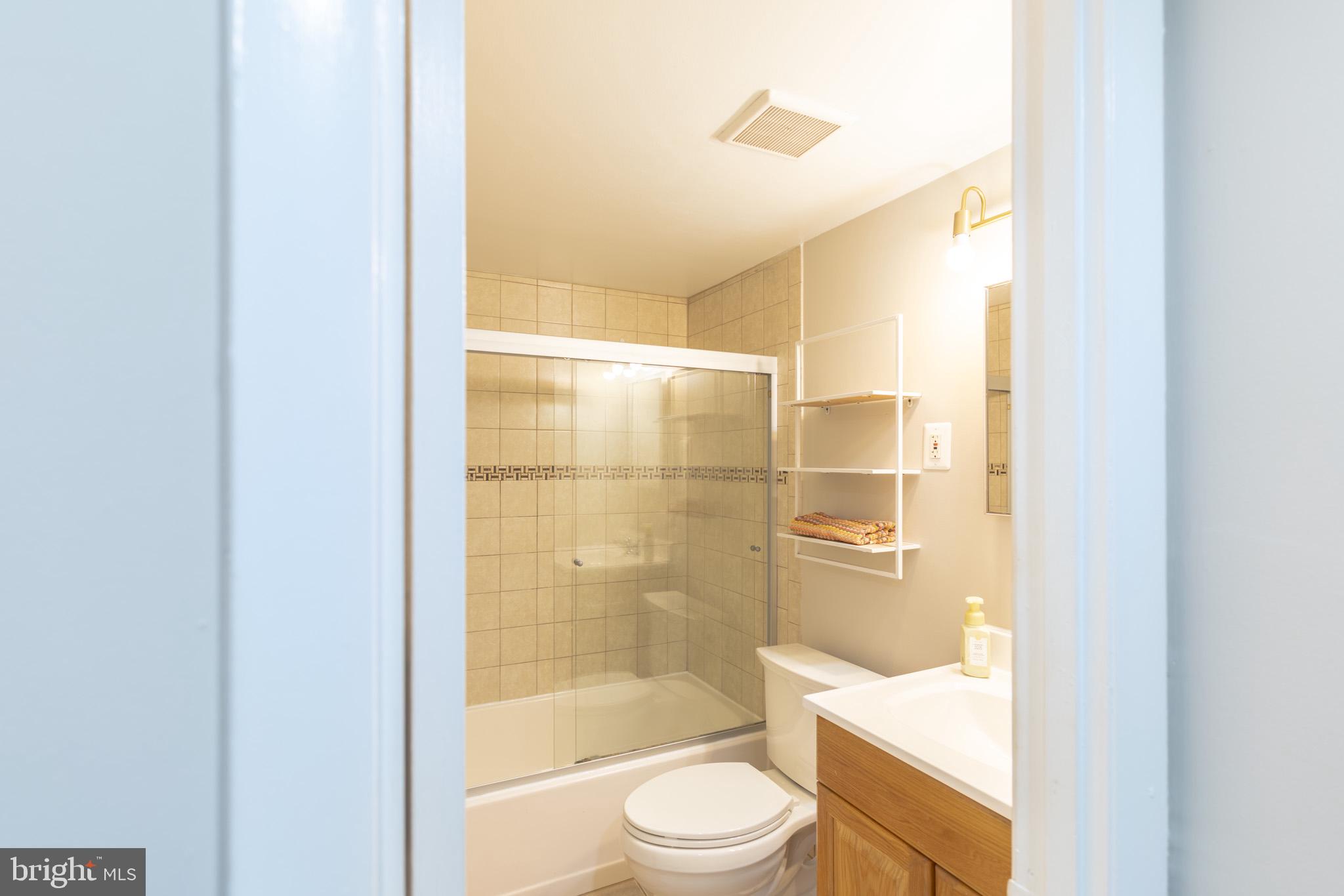 BOLLING BROOK - Residential