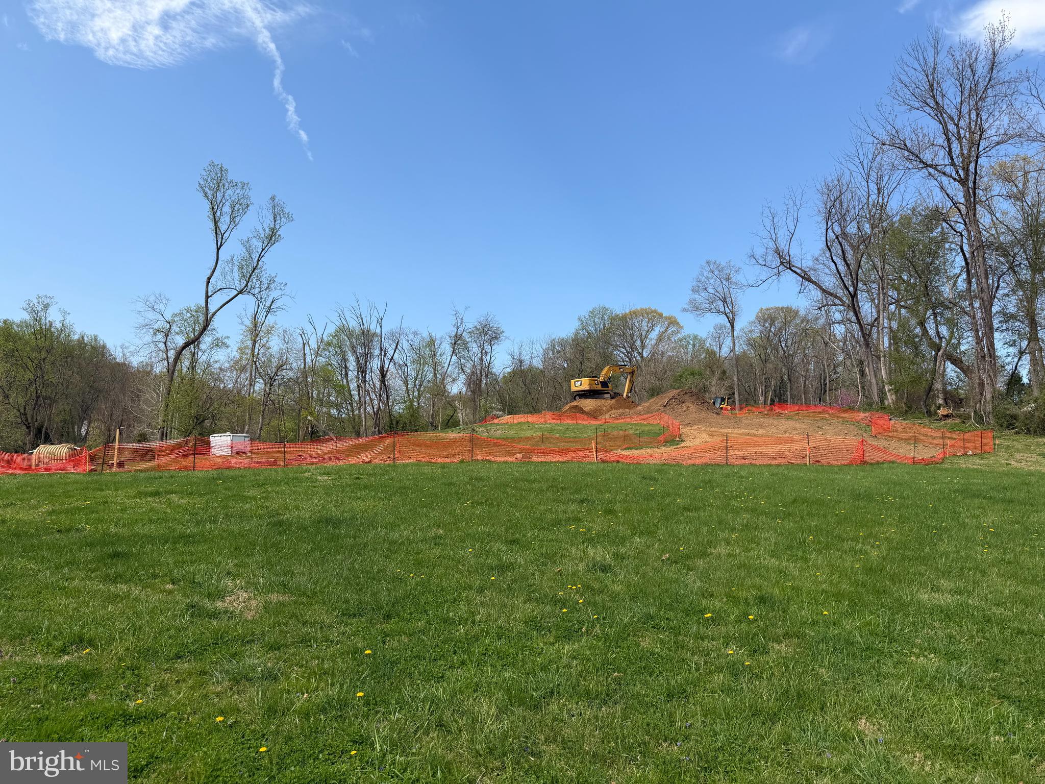 NEWTOWN SQ - Residential