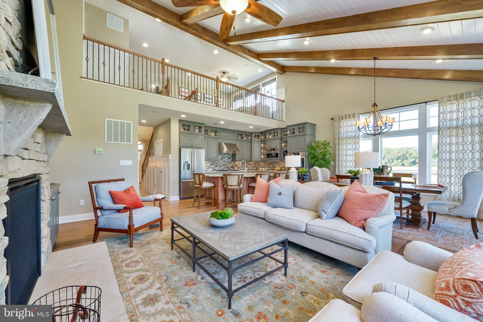 WELCHES POND - Residential