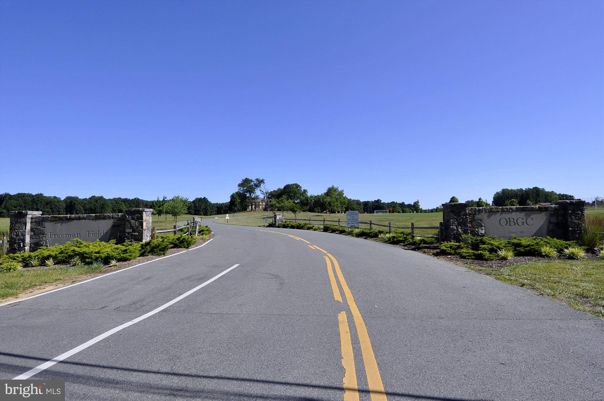 BROOKEVILLE KNOLLS - Residential