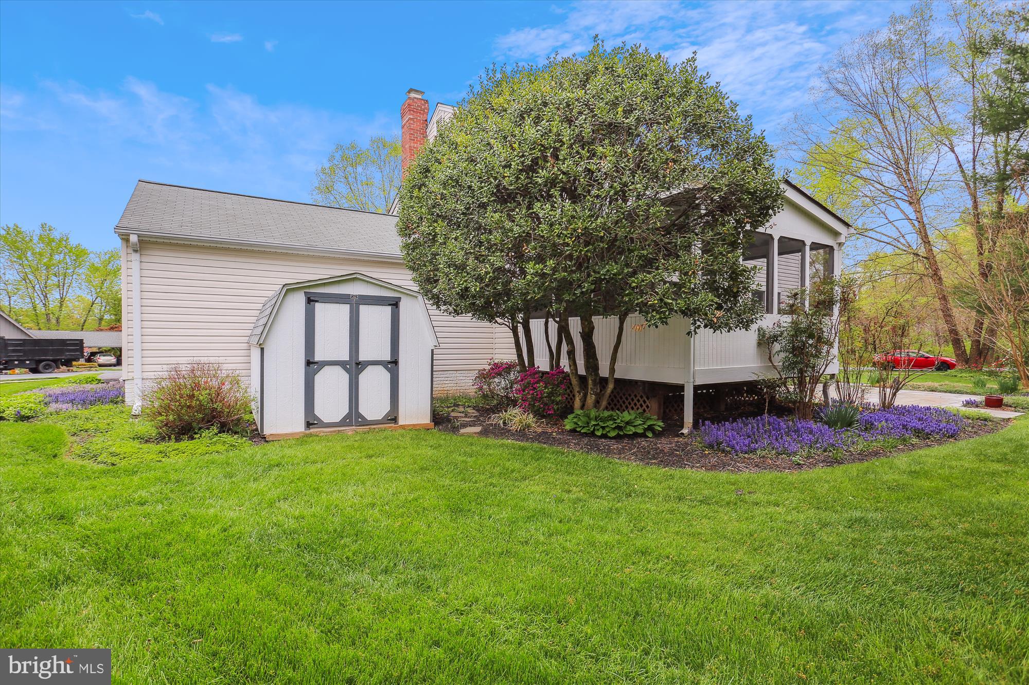 BROOKEVILLE KNOLLS - Residential