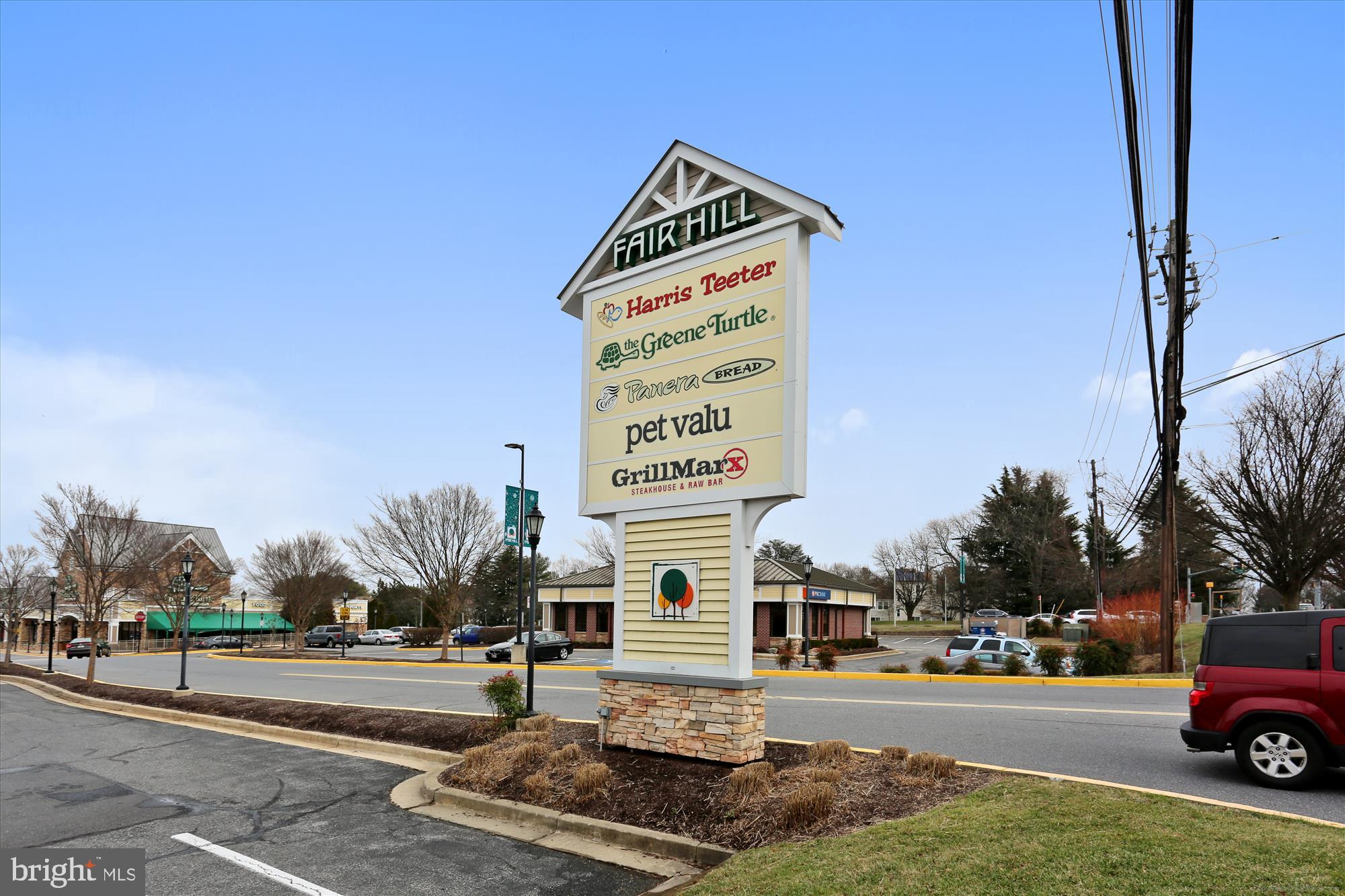 BROOKEVILLE KNOLLS - Residential