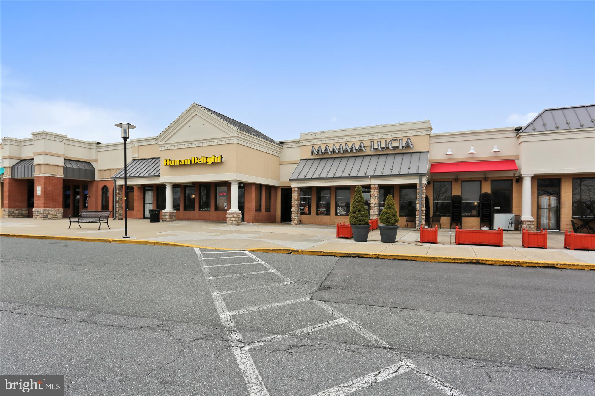 BROOKEVILLE KNOLLS - Residential
